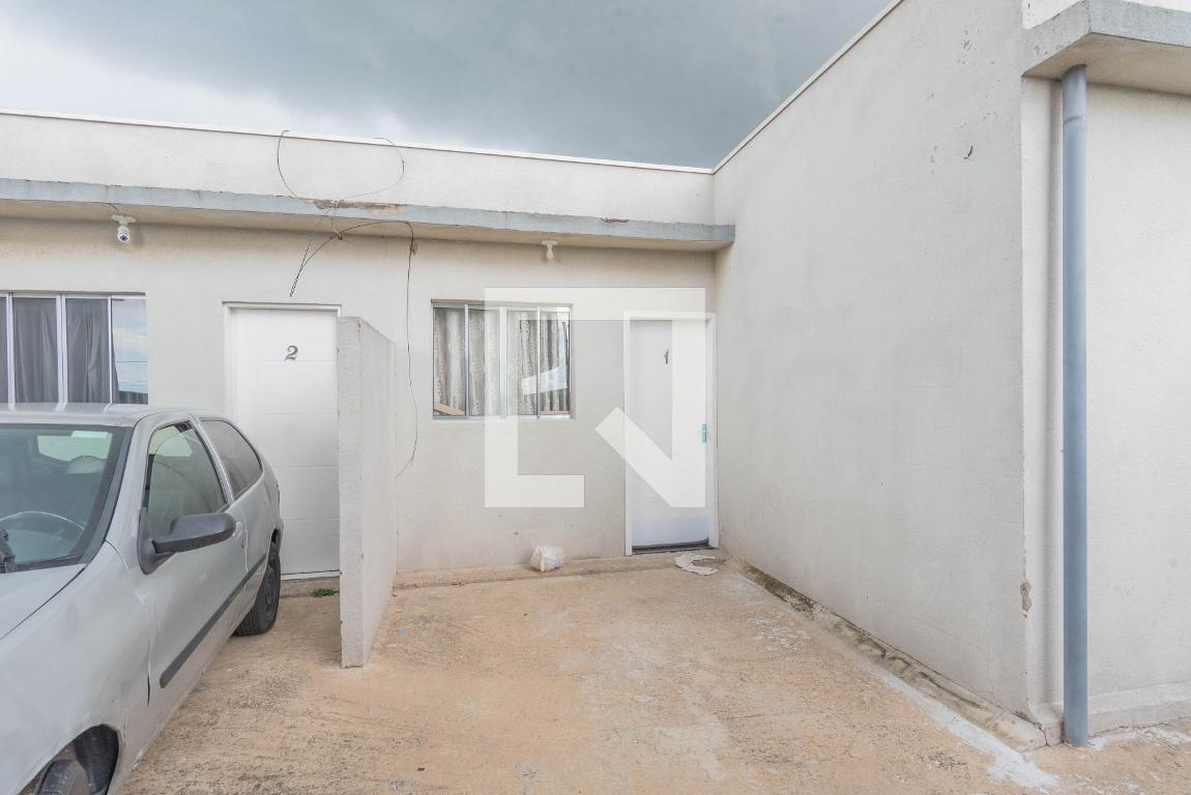 Fachada Condomínio em Rua Chrispim Gomes, 517