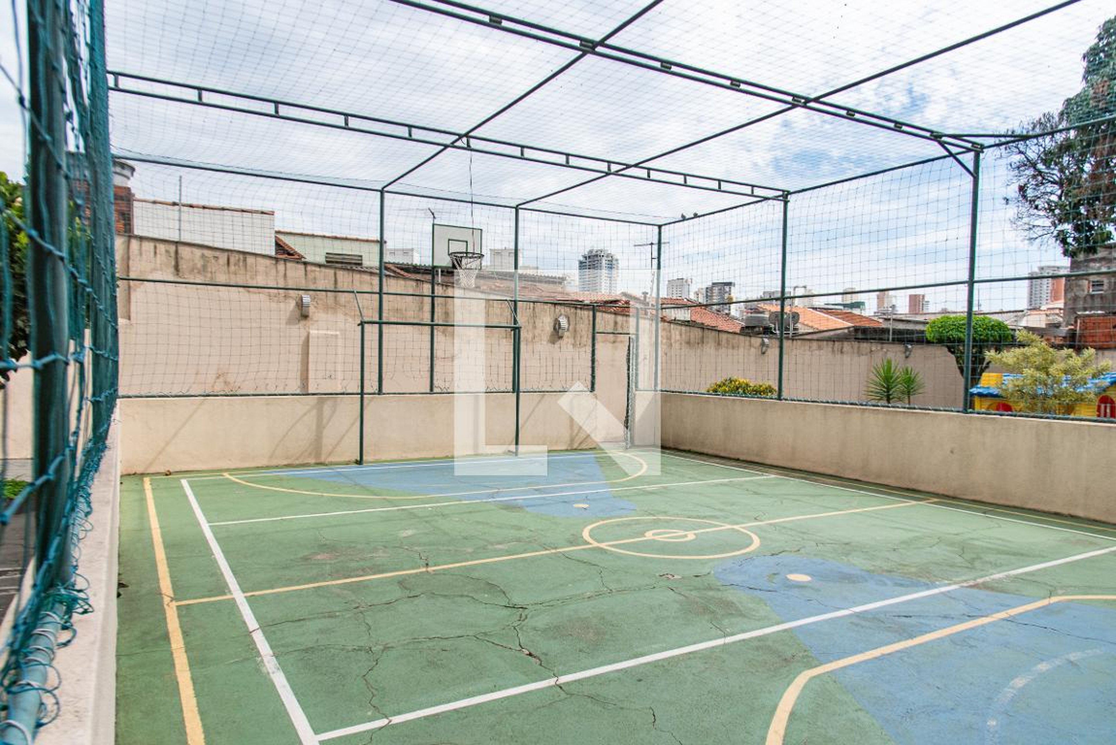 Quadra esportiva - Cadmus