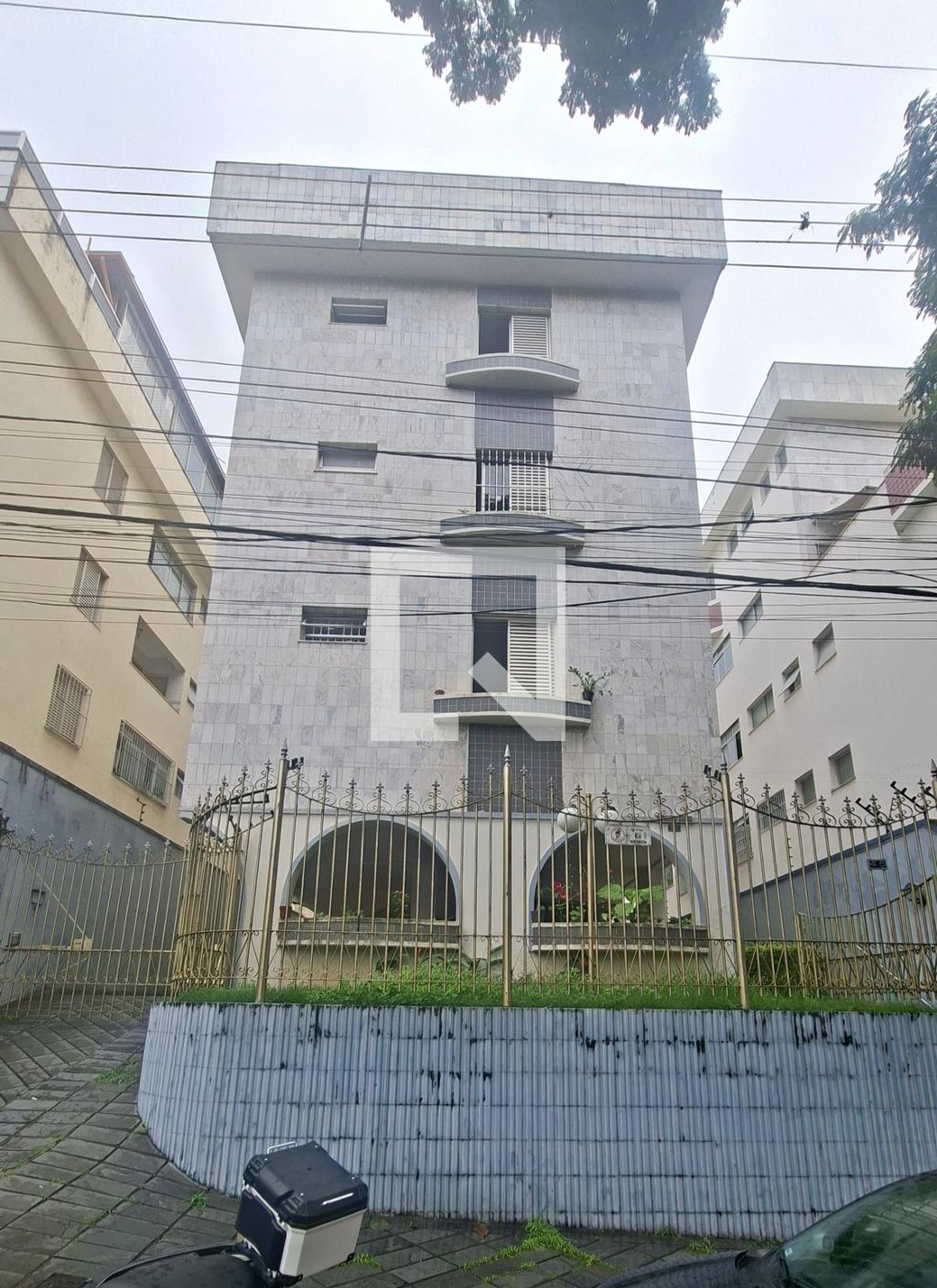 Fachada Condomínio em Rua Jesus Machado Gontijo, 45