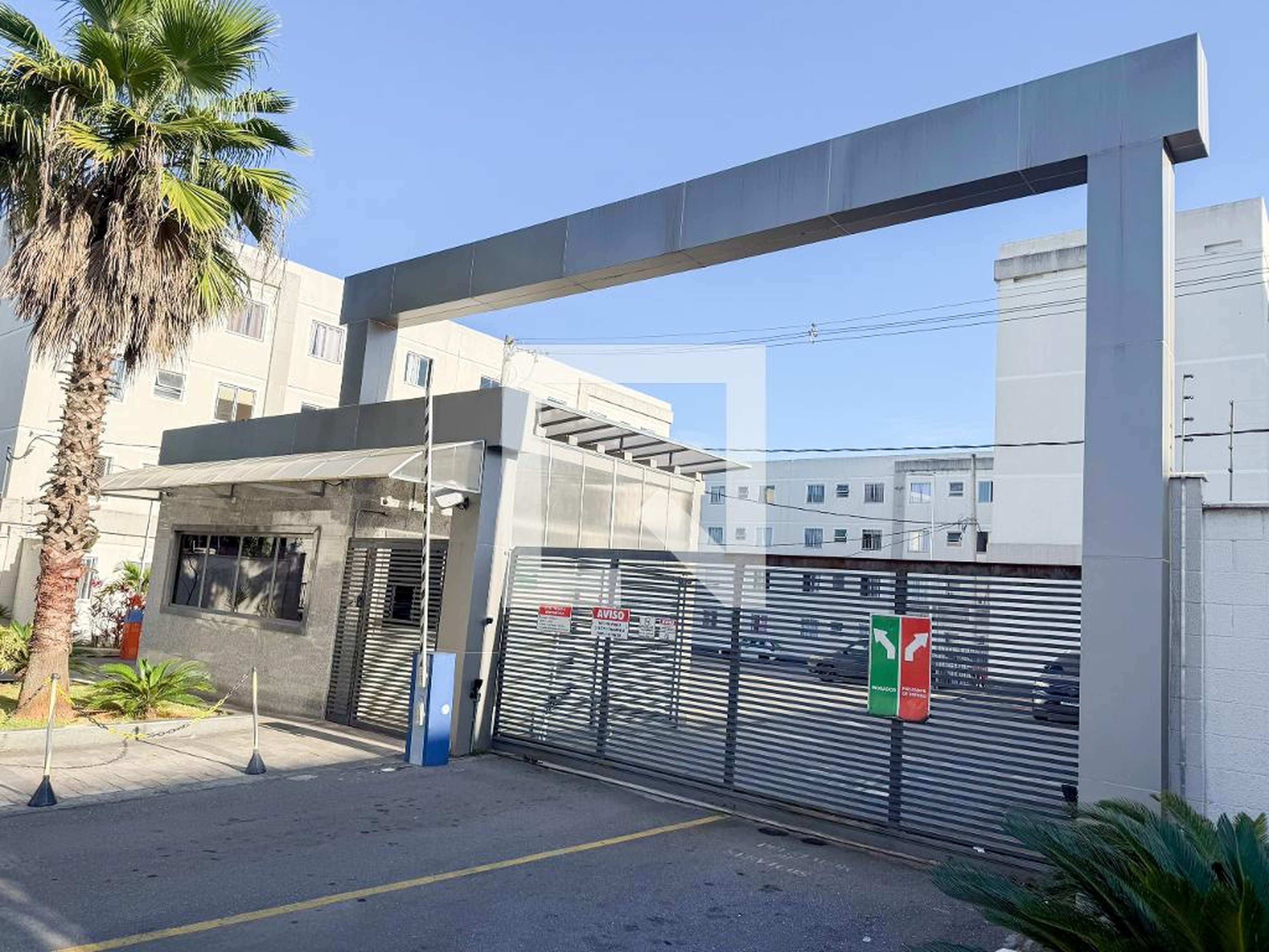 Fachada Condomínio em Rua Beta Centauri, 110