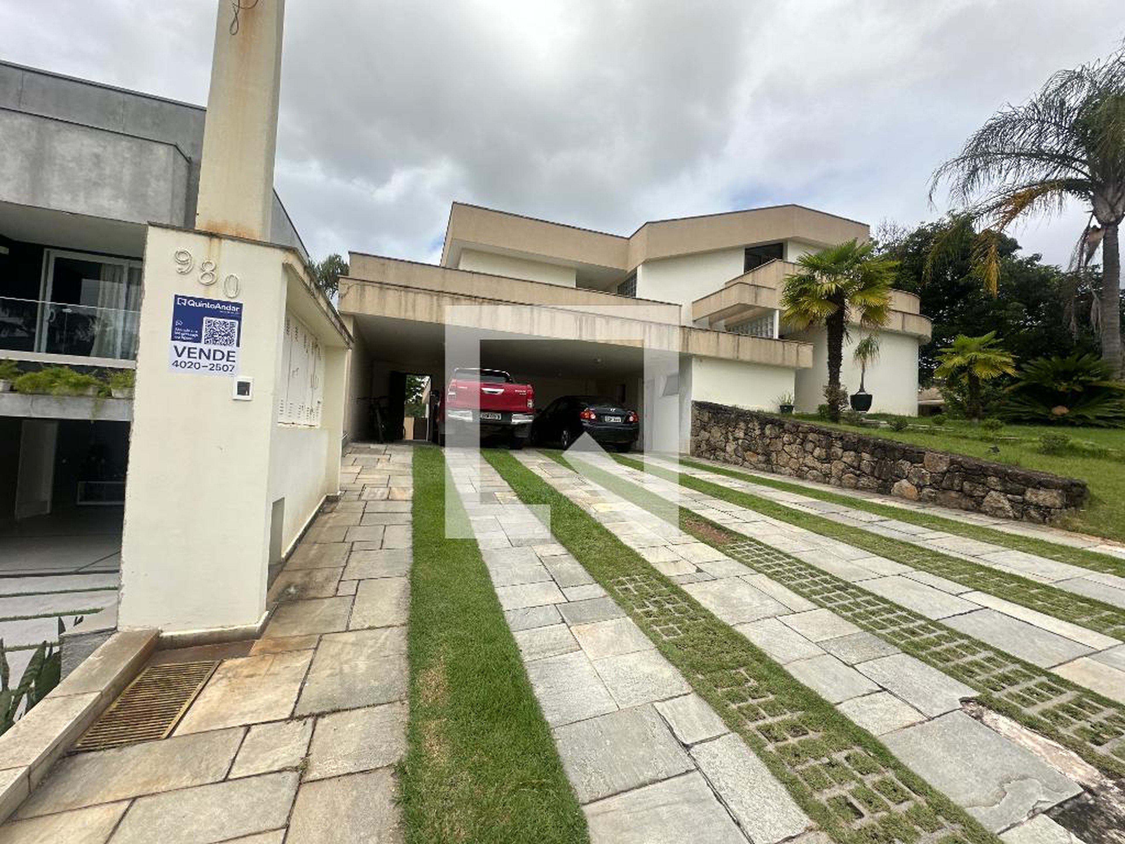 Fachada Condomínio em Alameda República Dominicana, 980