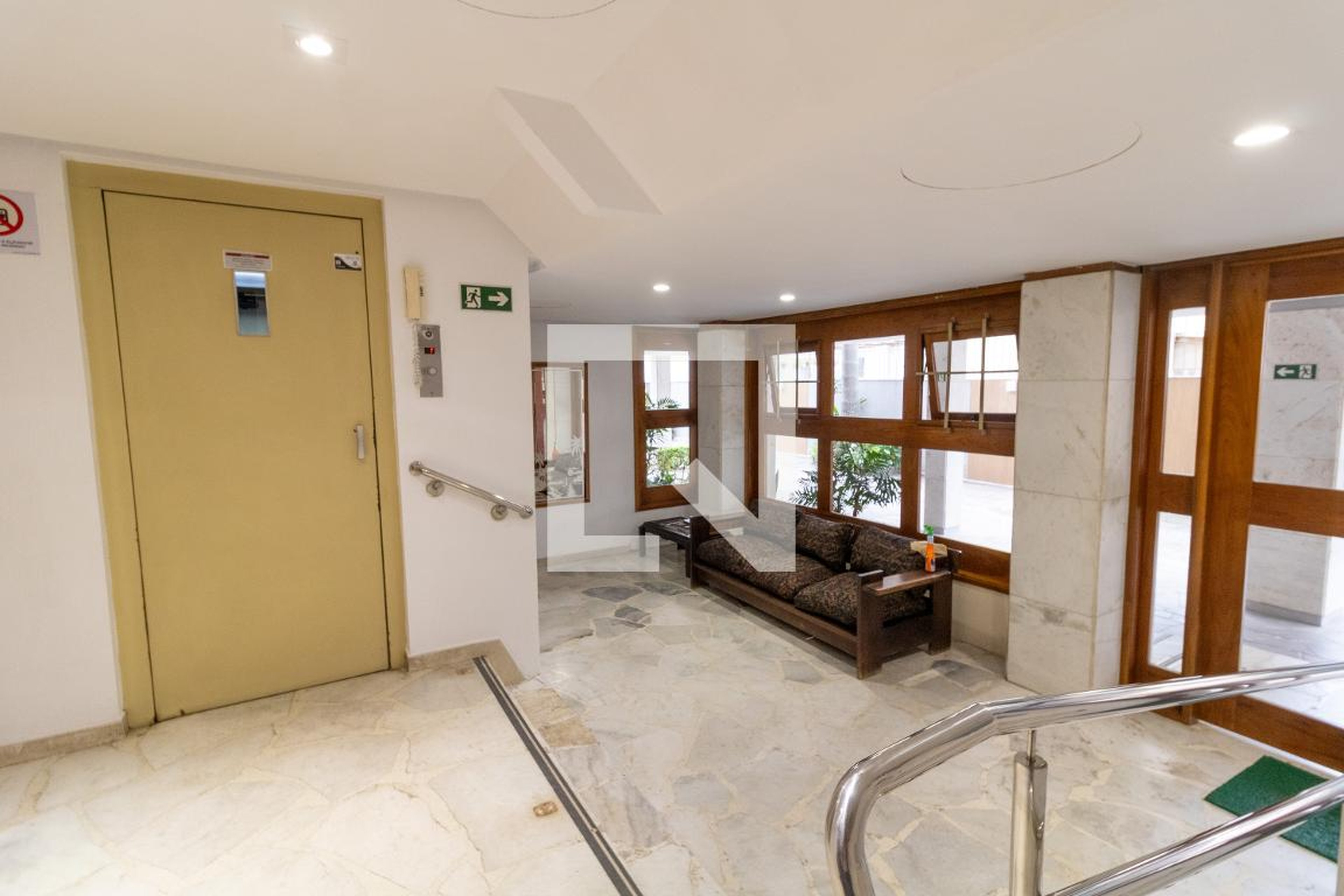 Hall de entrada - null