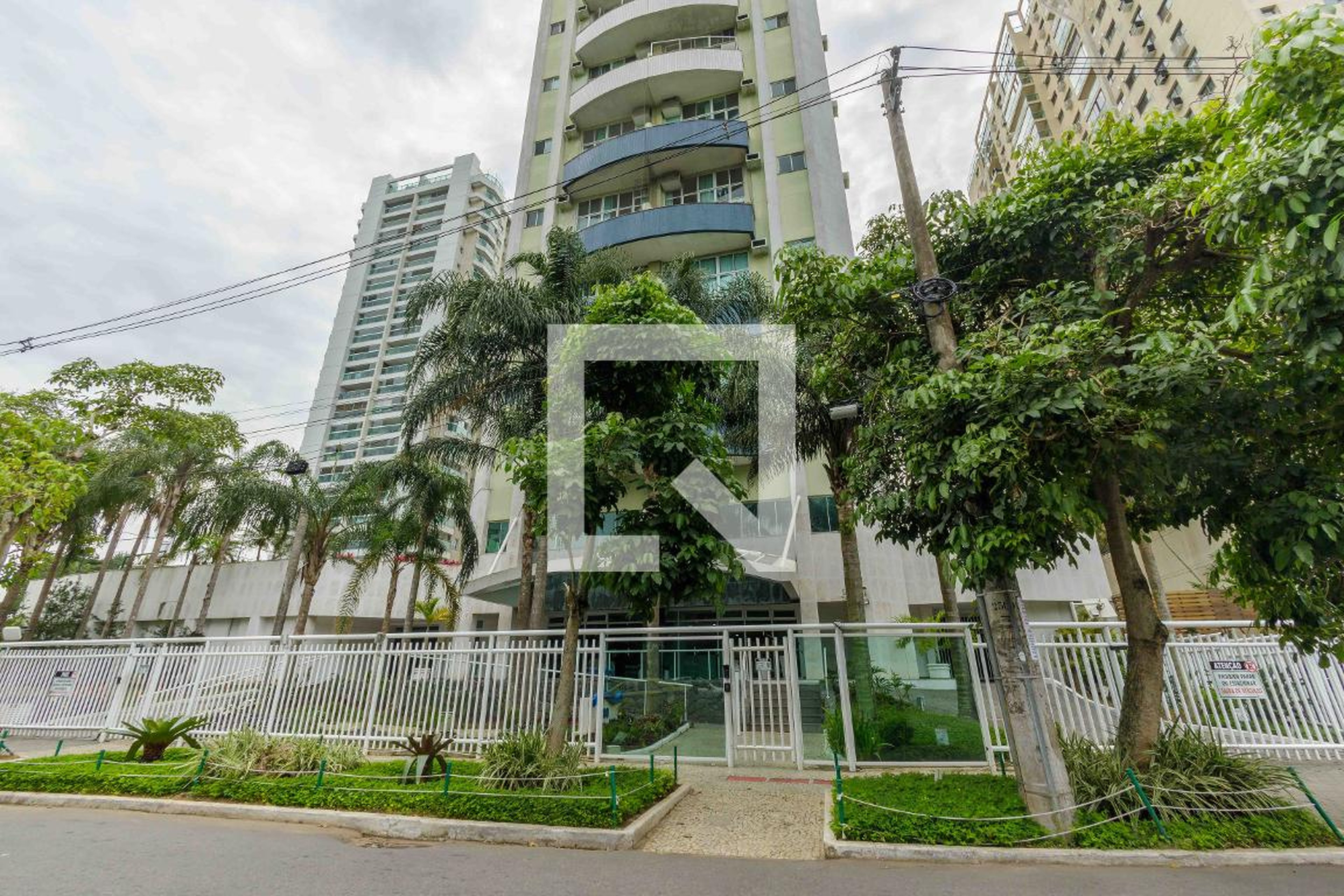 Fachada Condomínio Recreio Top Duplex