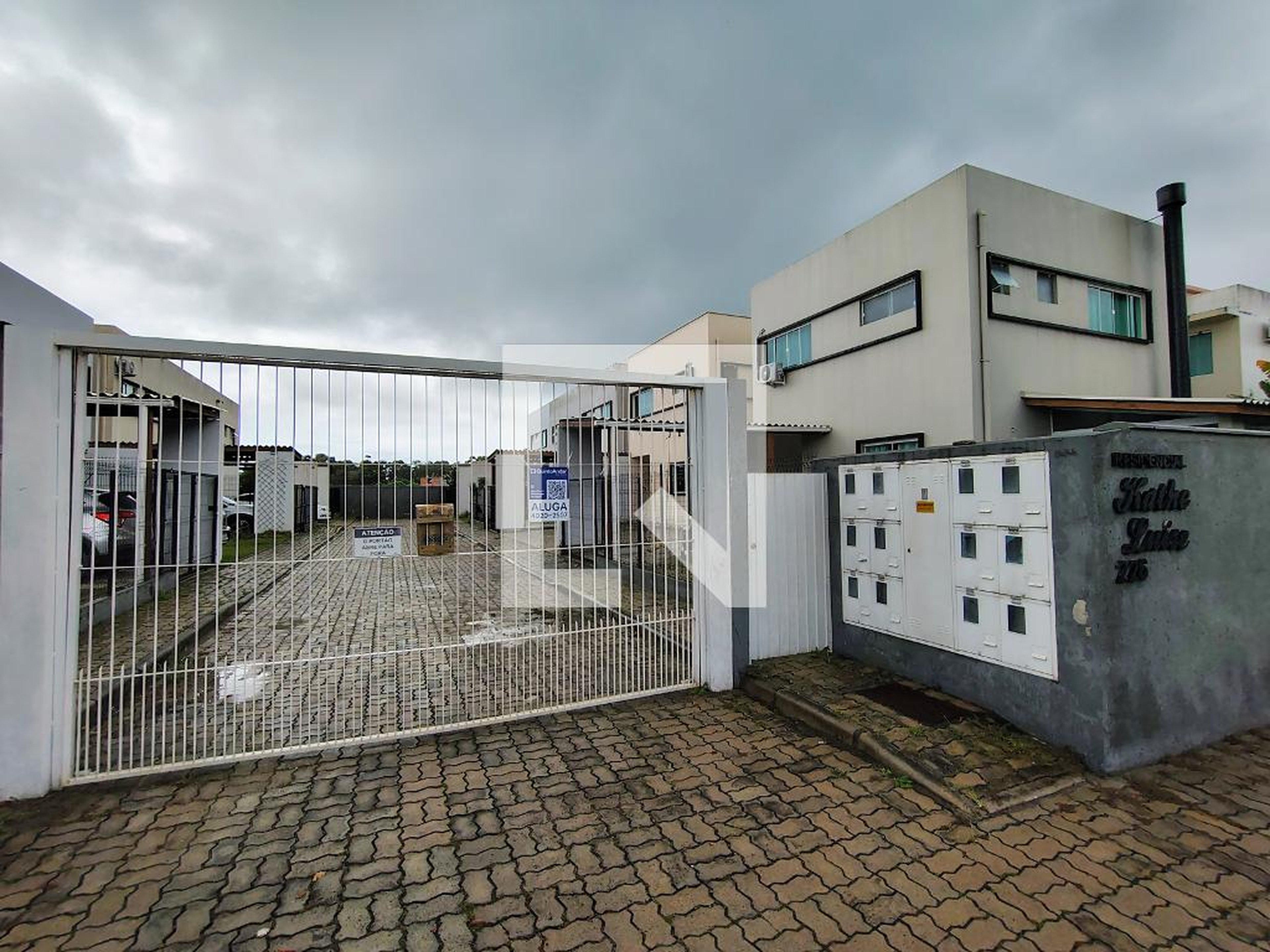 Fachada Condomínio em Rua Luiz Duarte Soares, 226