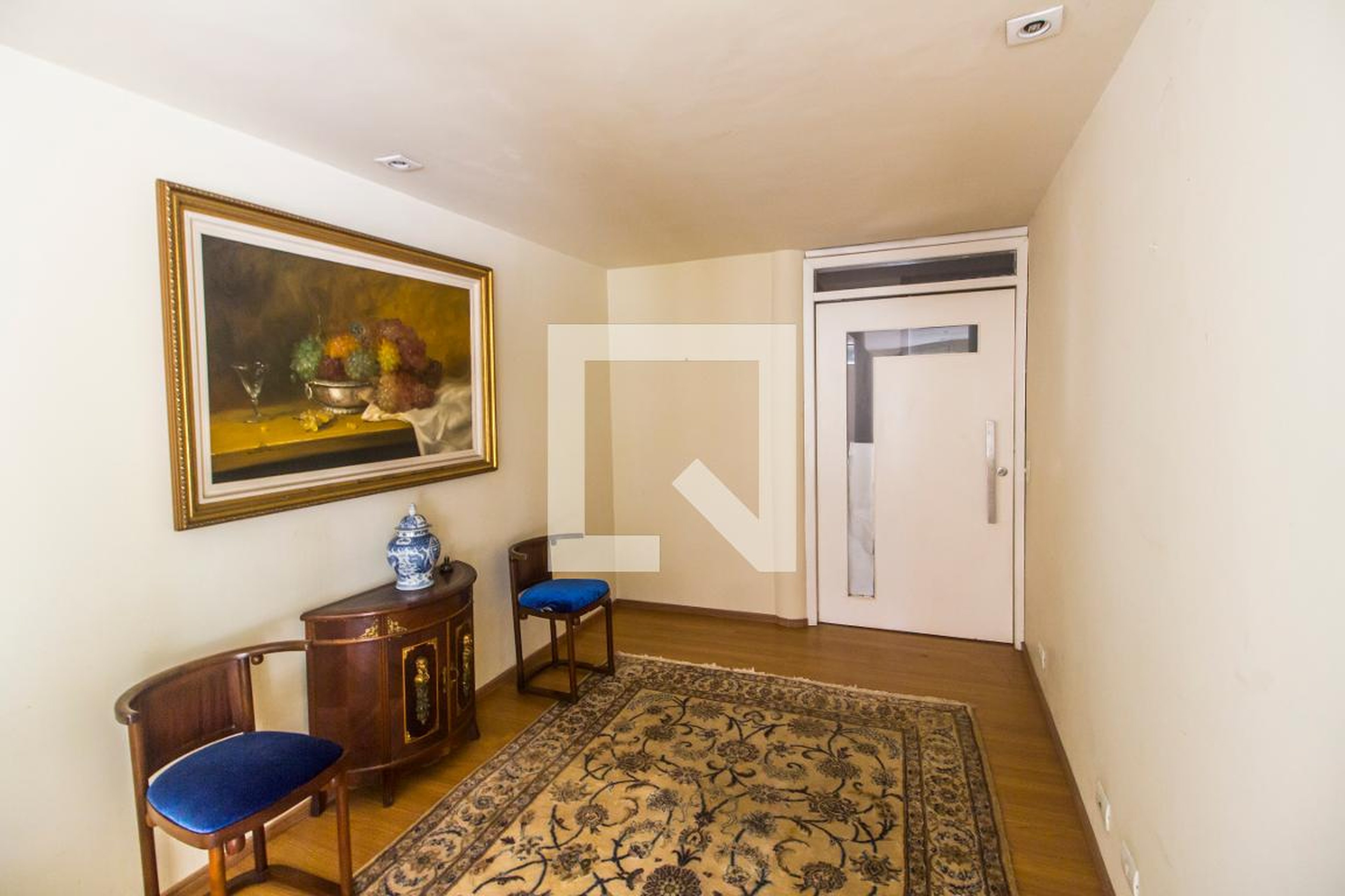 Entrada Condomínio em Alameda Juriti, 449