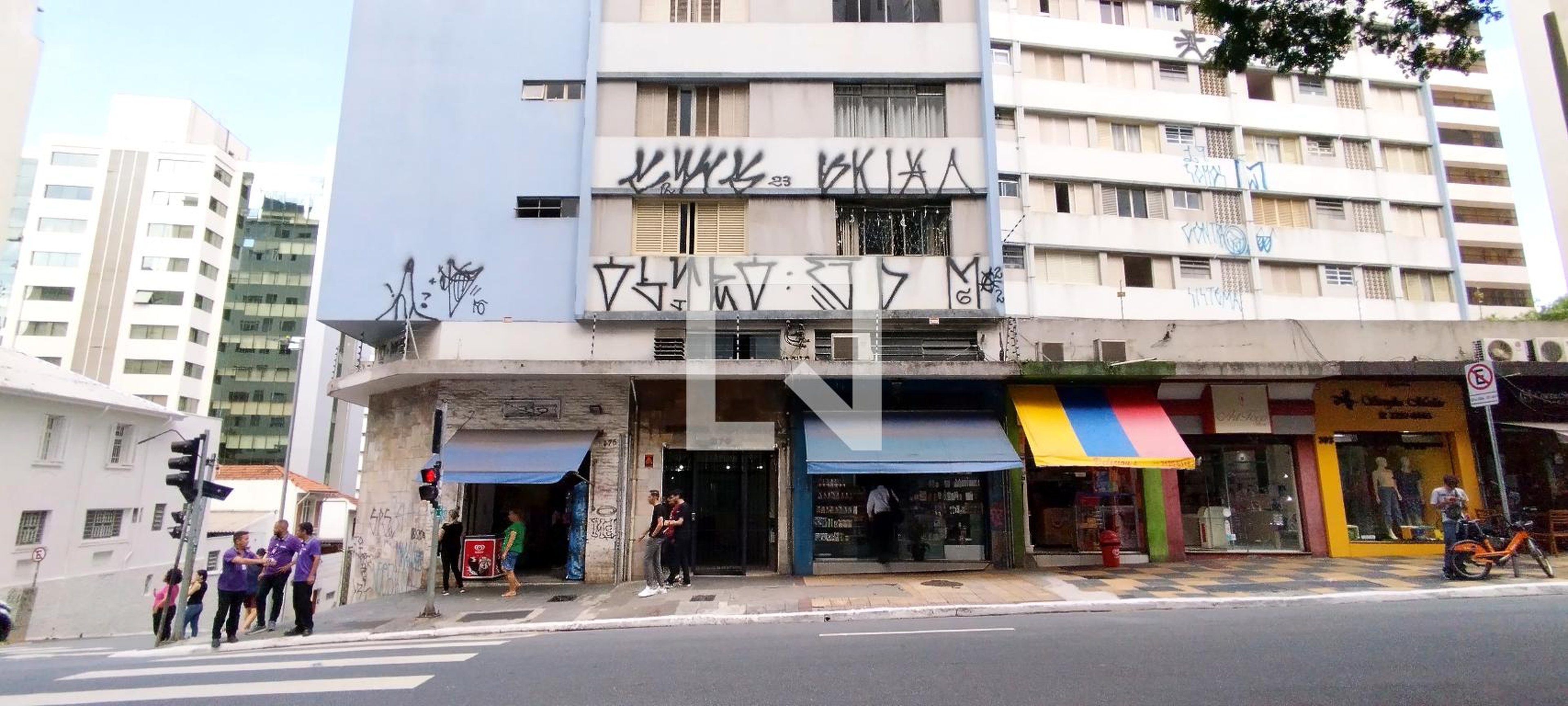 Fachada Edifício Adriana