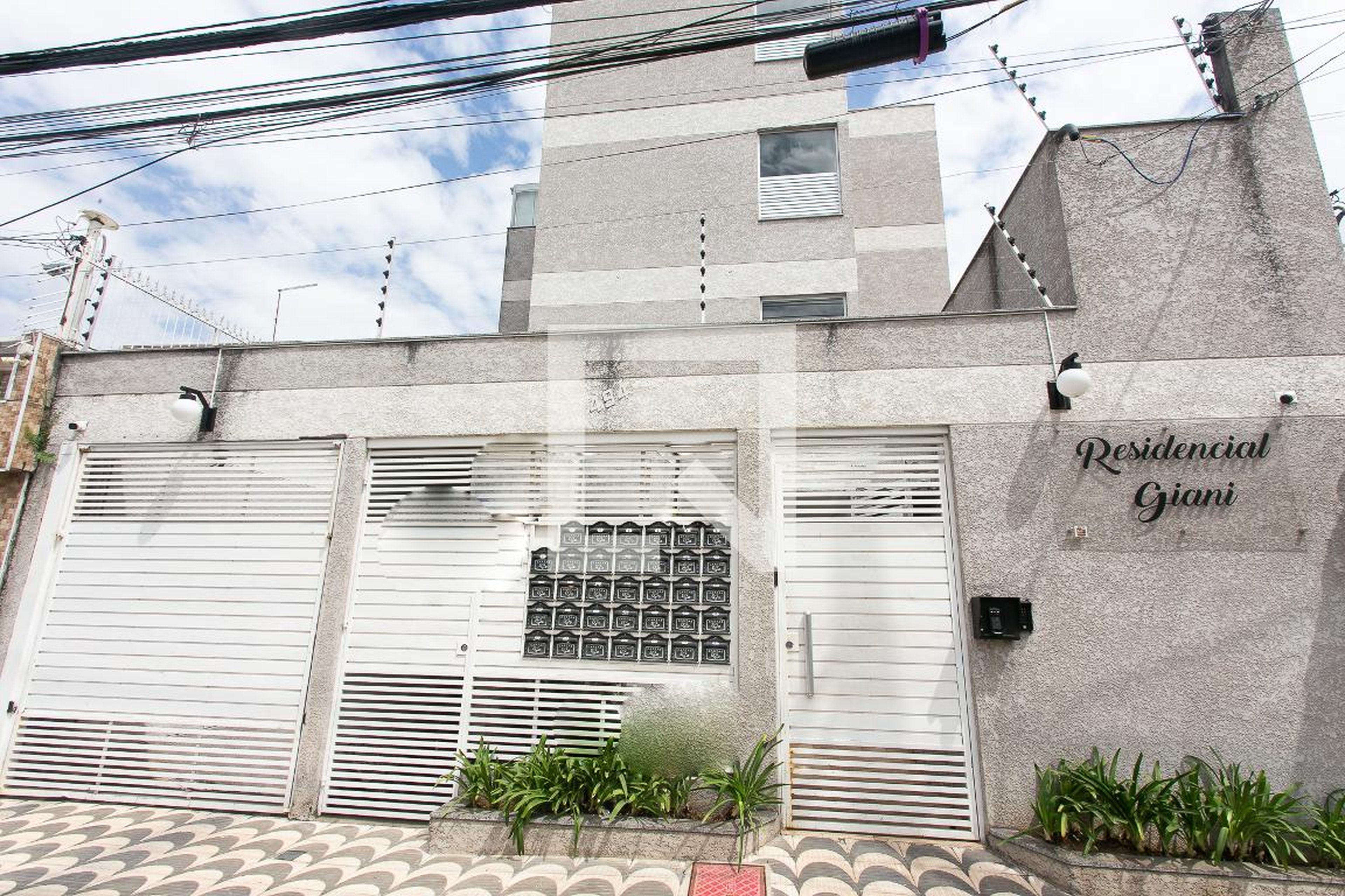 Fachada Residencial Giani