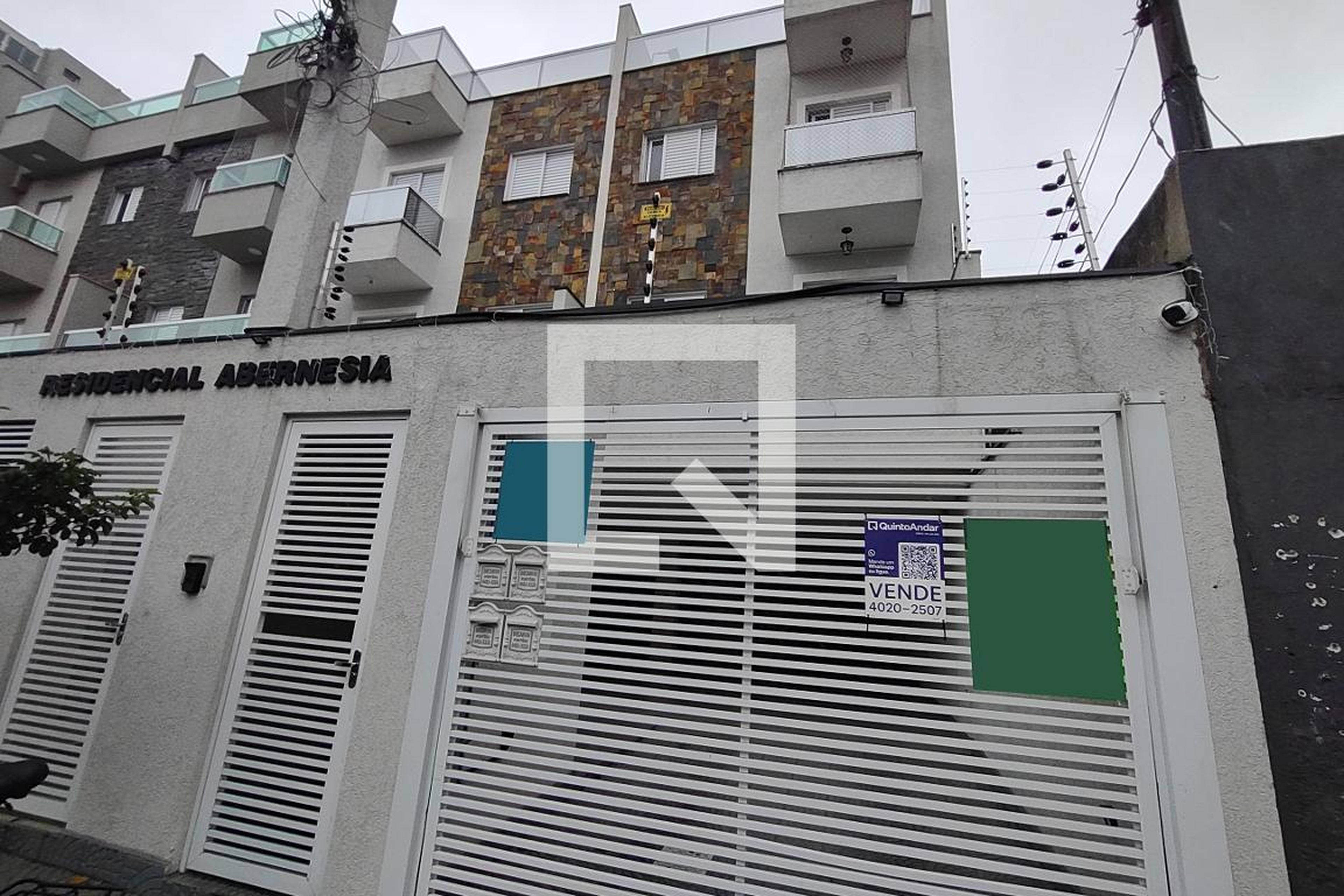 Fachada Residencial Abernesia