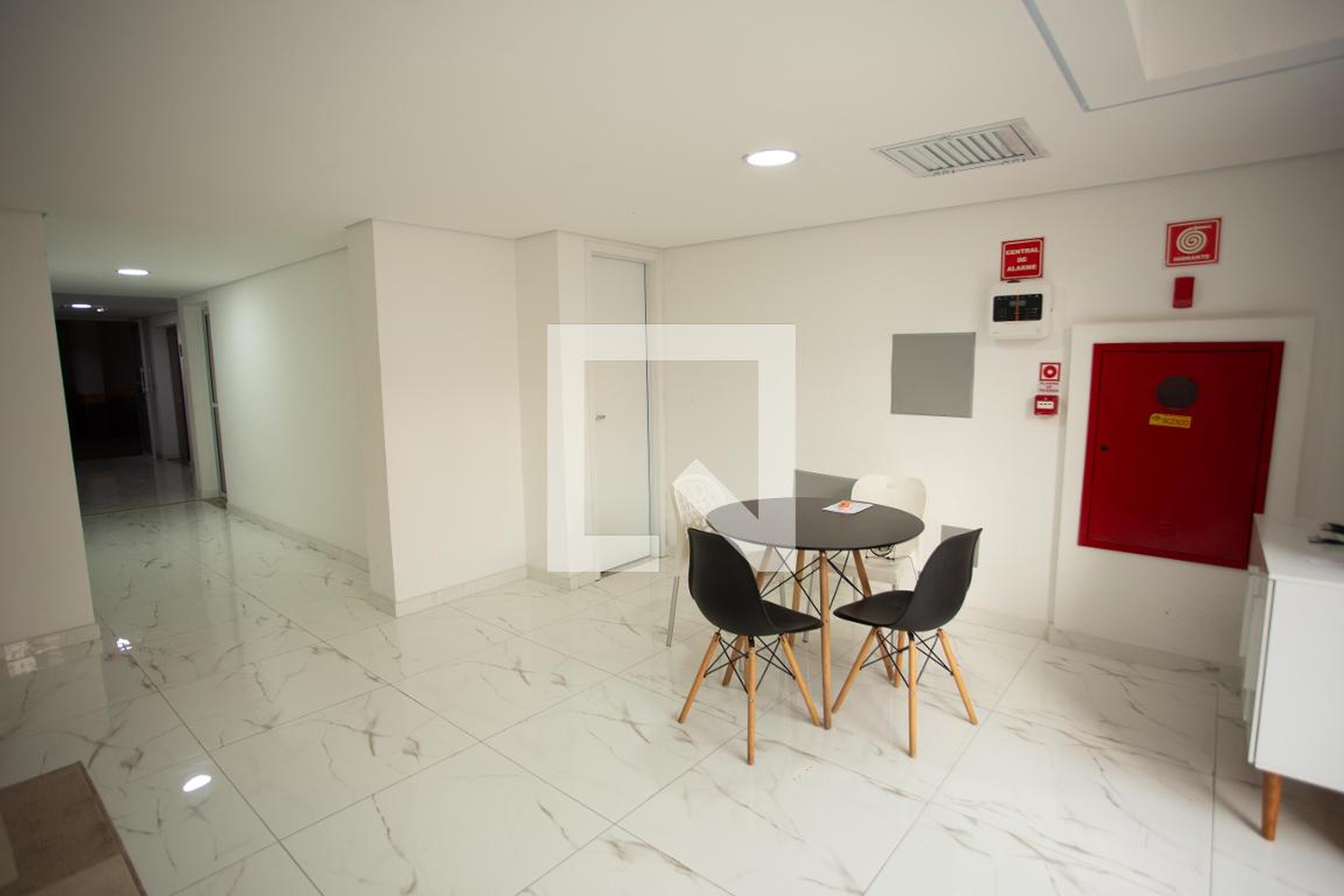 HALL DE ENTRADA - Neo Santana