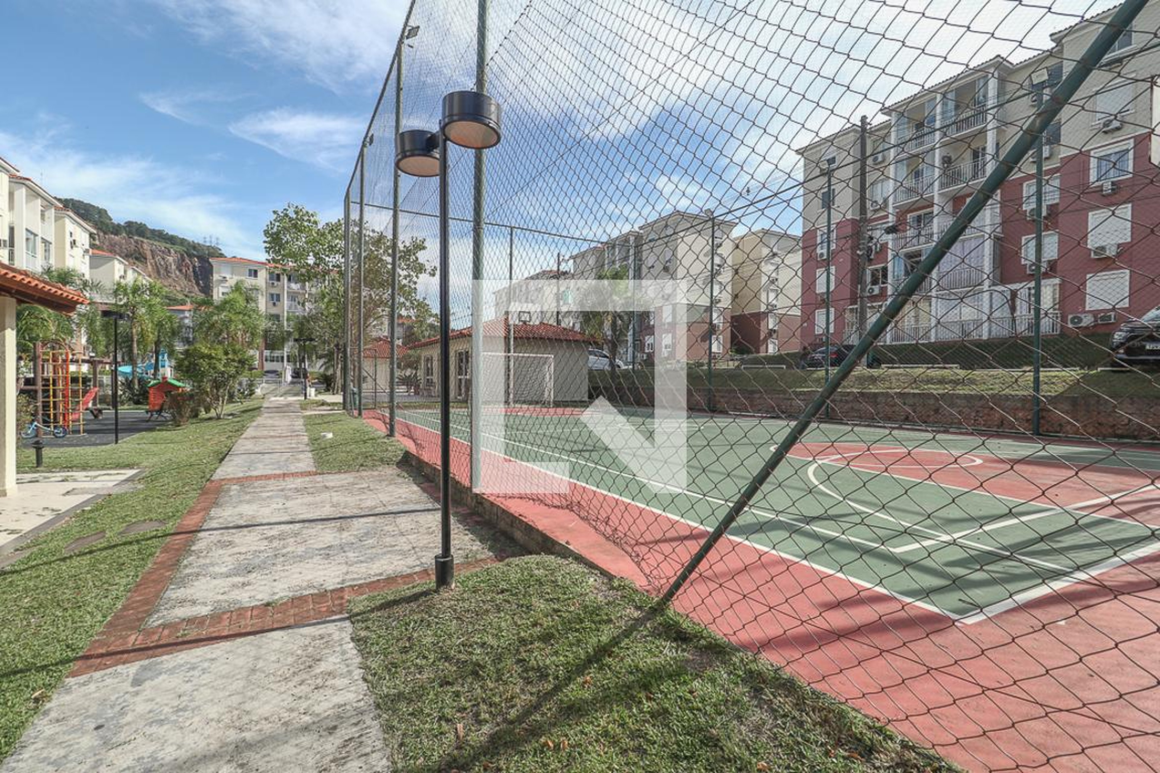 Quadra Esportiva - Rossi Viva