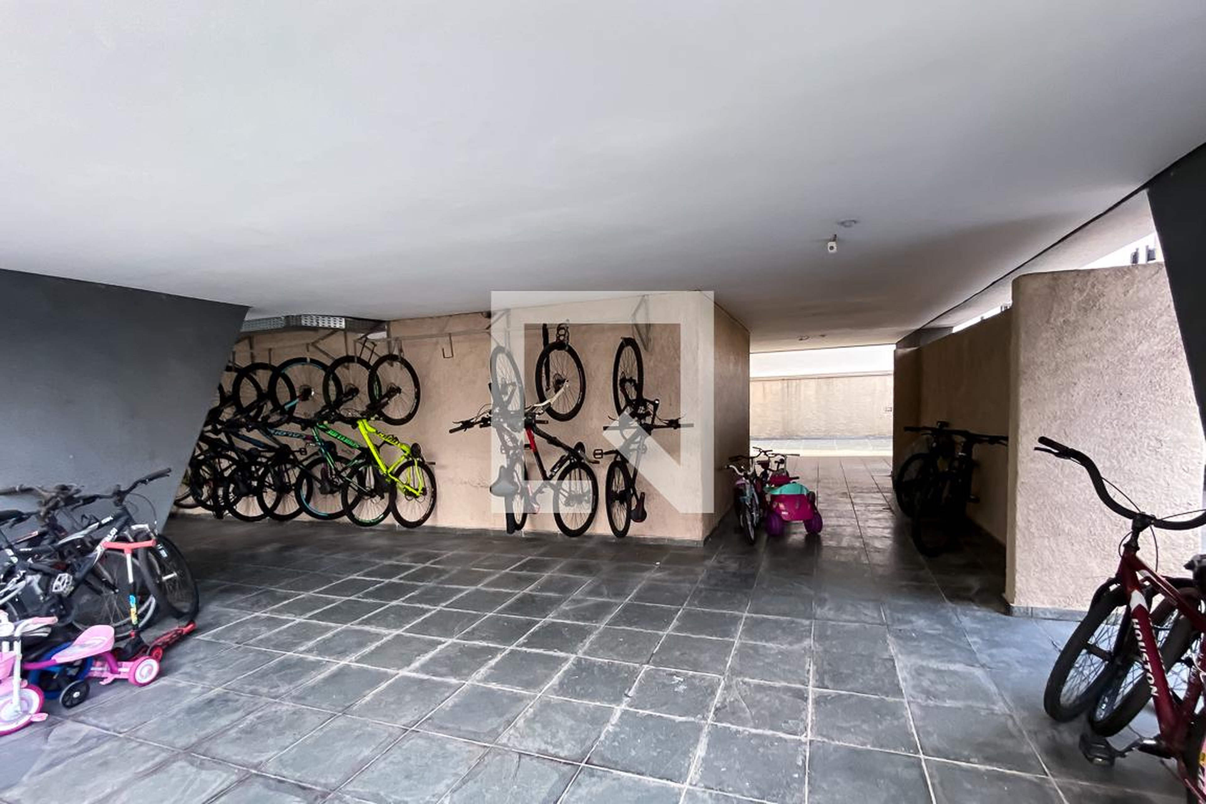 Bicicletário - Guaratambé