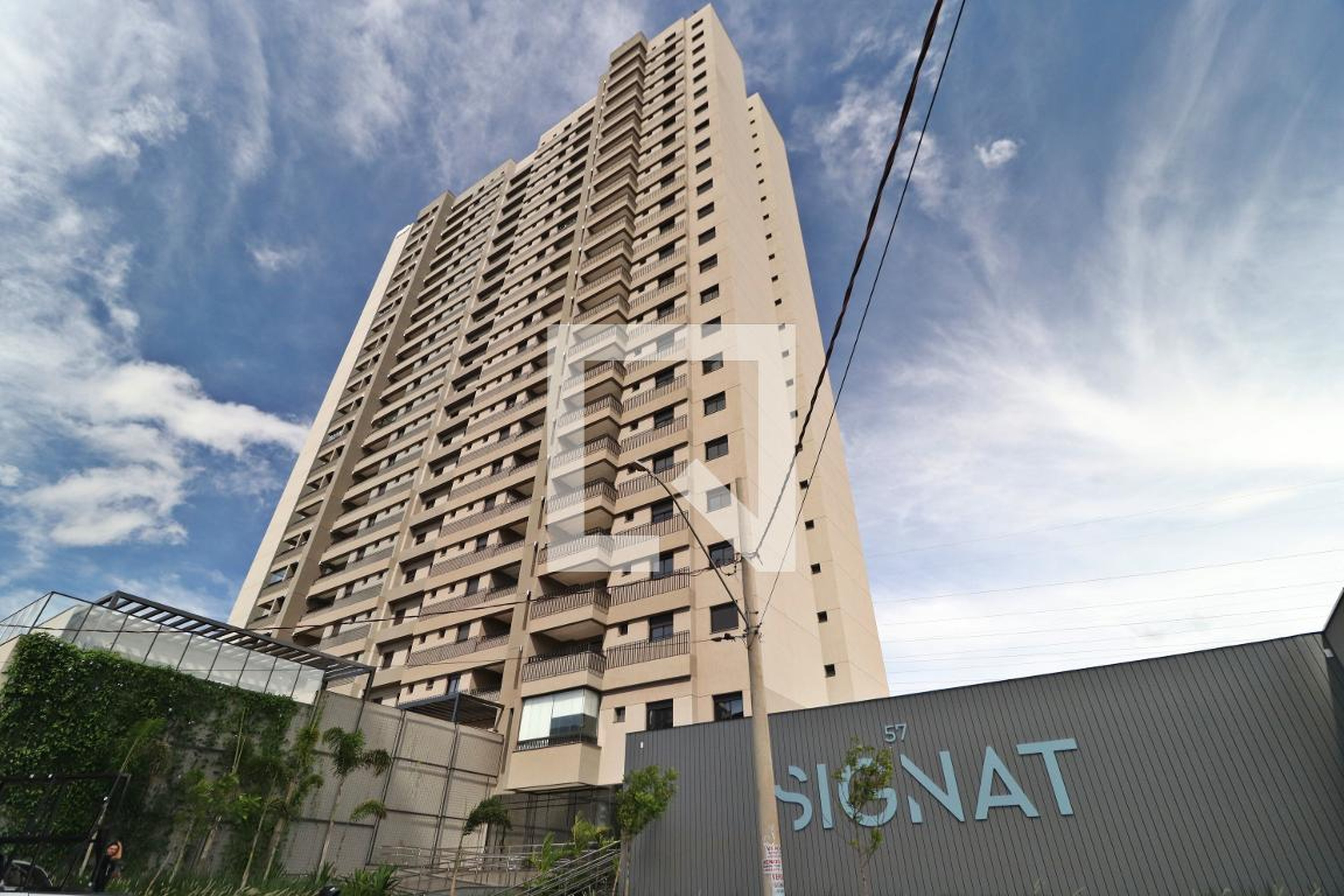 Fachada Condomínio em Rua Santina Zanatta, 57