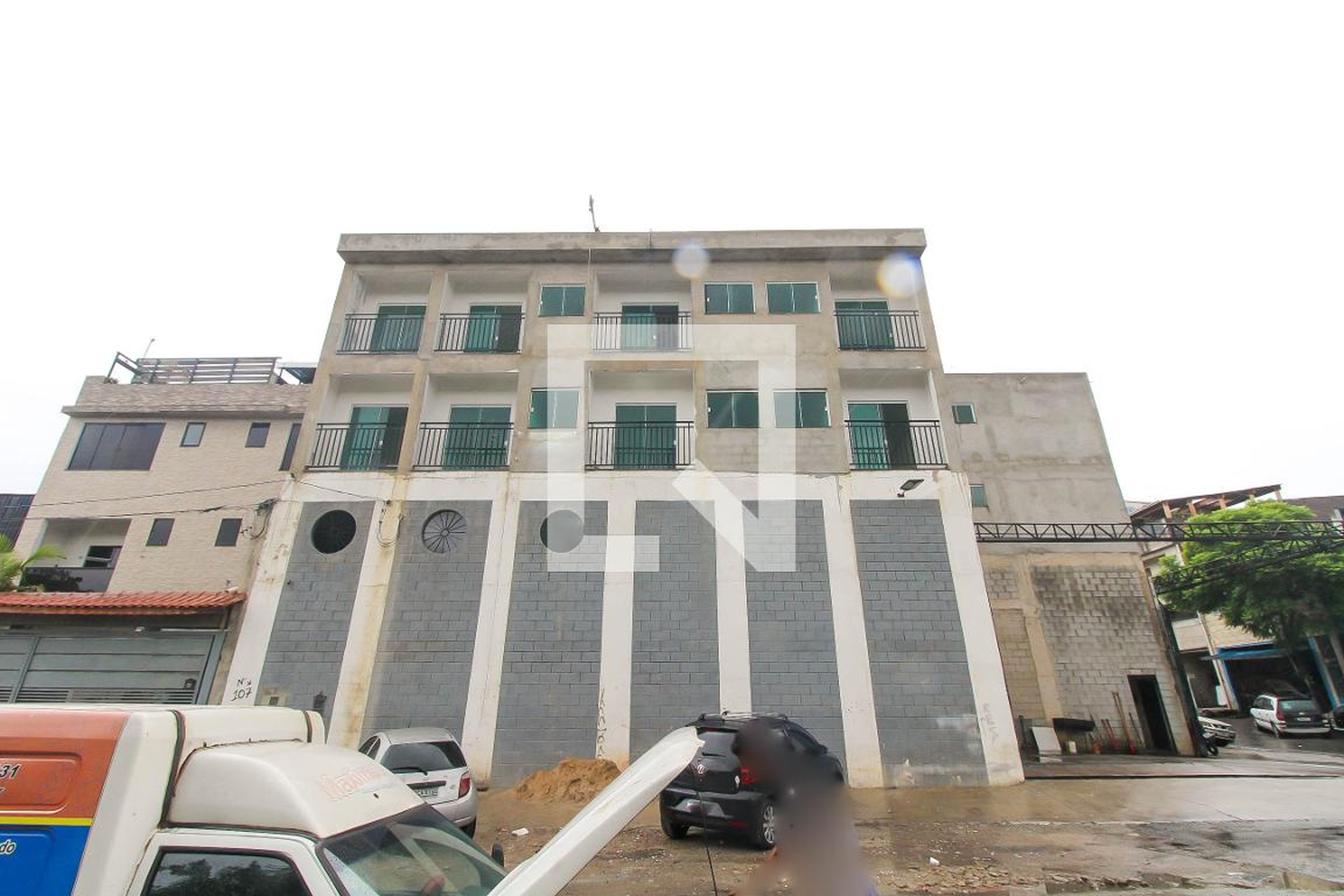 Fachada Condomínio em Avenida Riacho dos Machados, 271