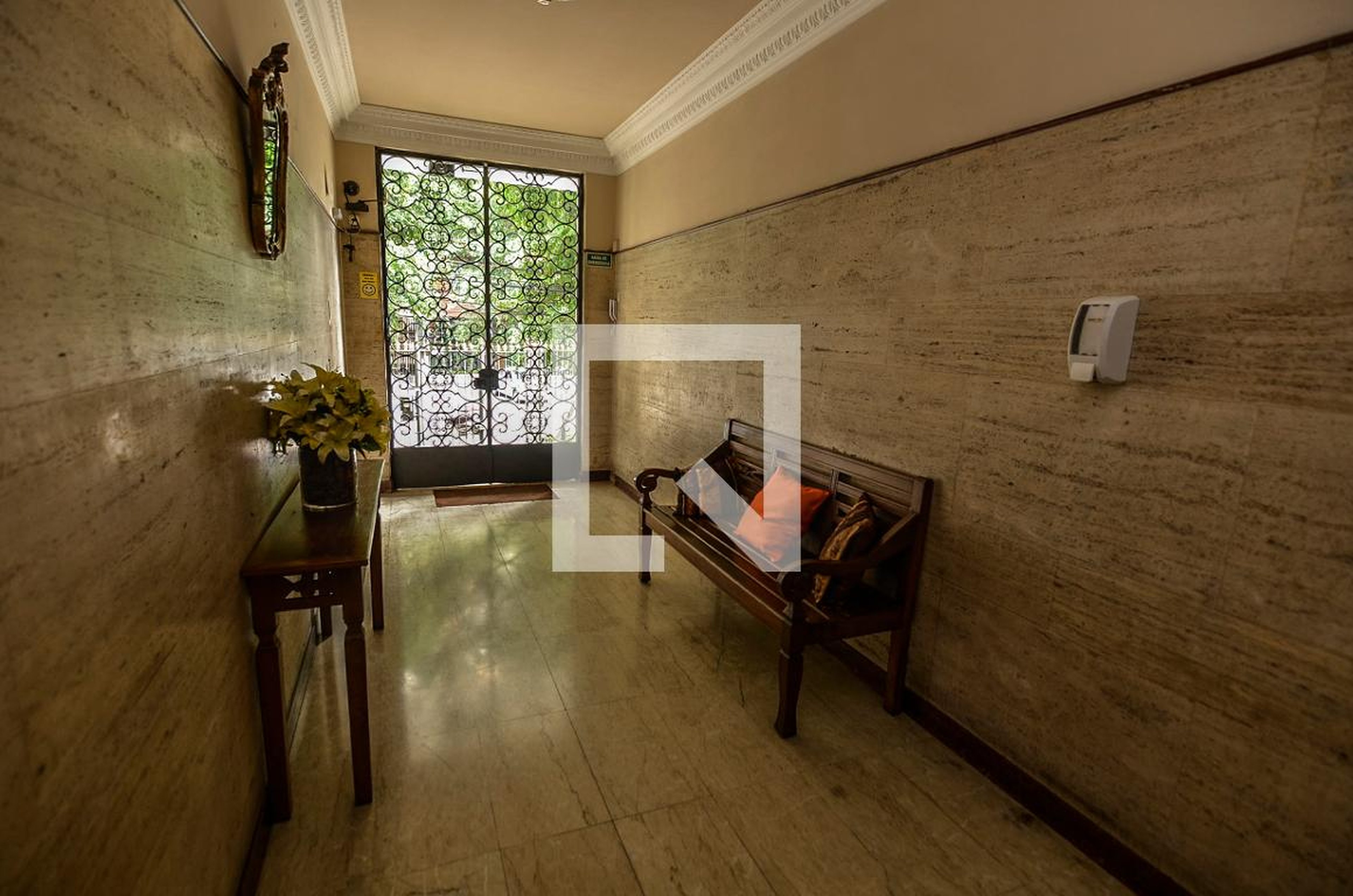 Hall - Edifício Landoes