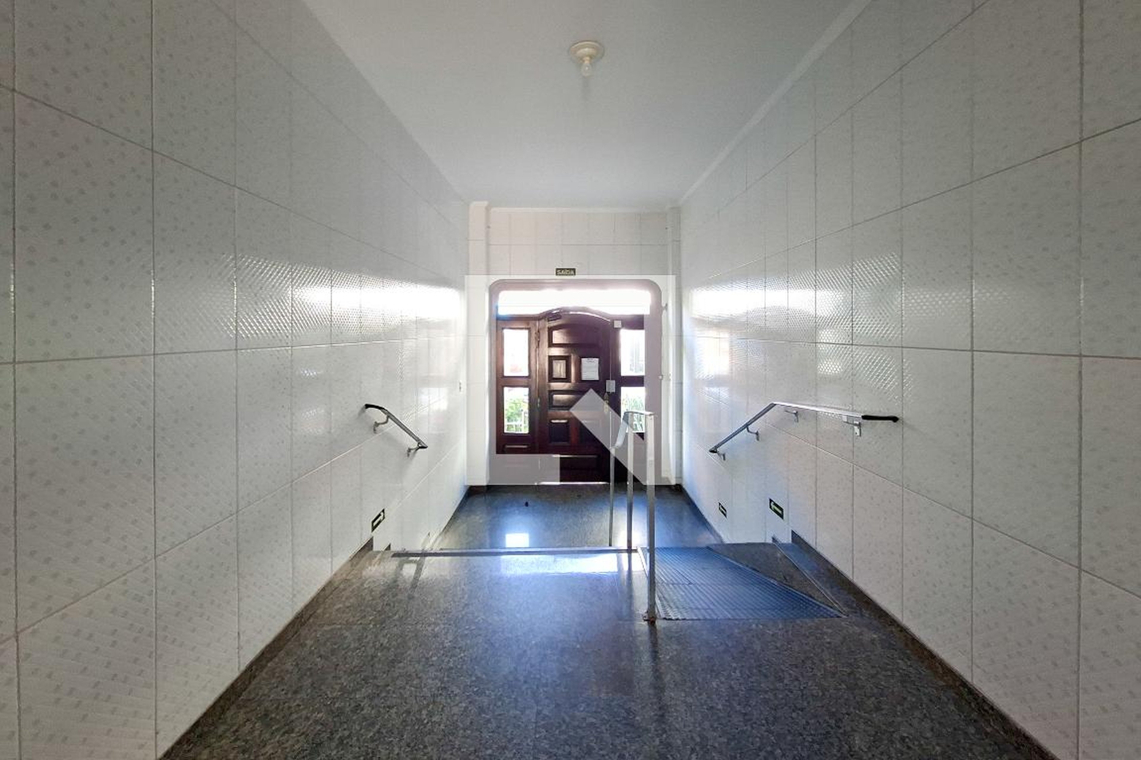 Hall de entrada - Residencial Ricardo Calvino