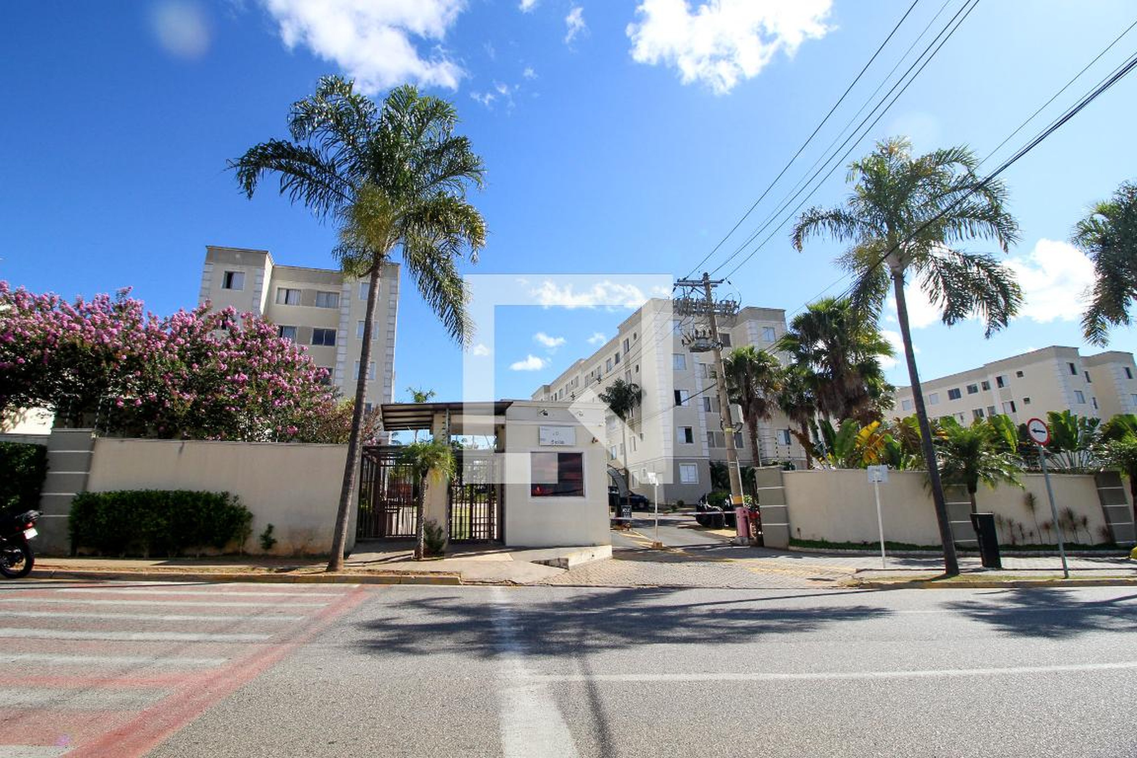 Fachada Condomínio Parque Sicilia