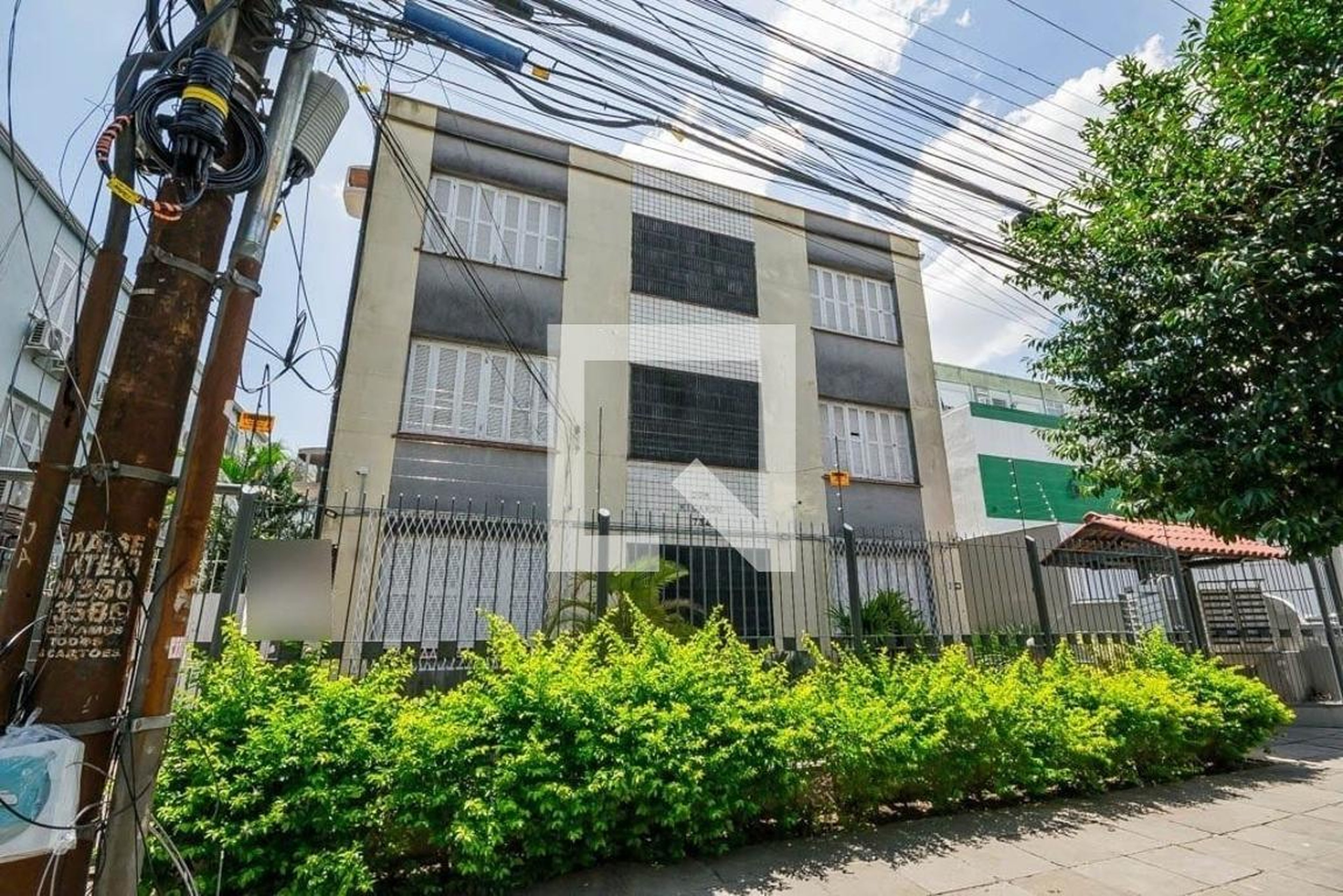 Fachada Condomínio em Rua Marcílio Dias, 734