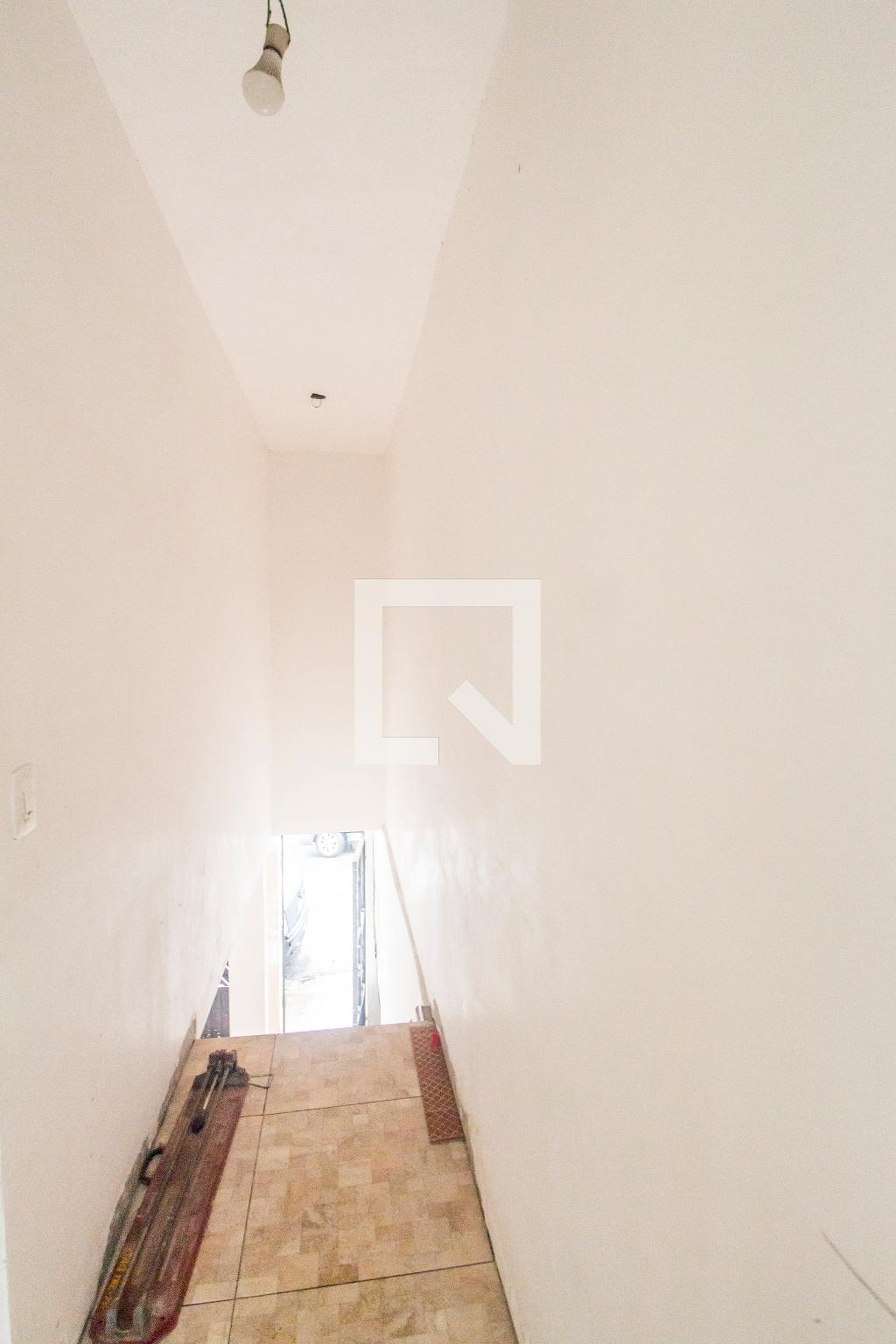 Entrada Condomínio em Rua Serra da Mantiqueira, 239