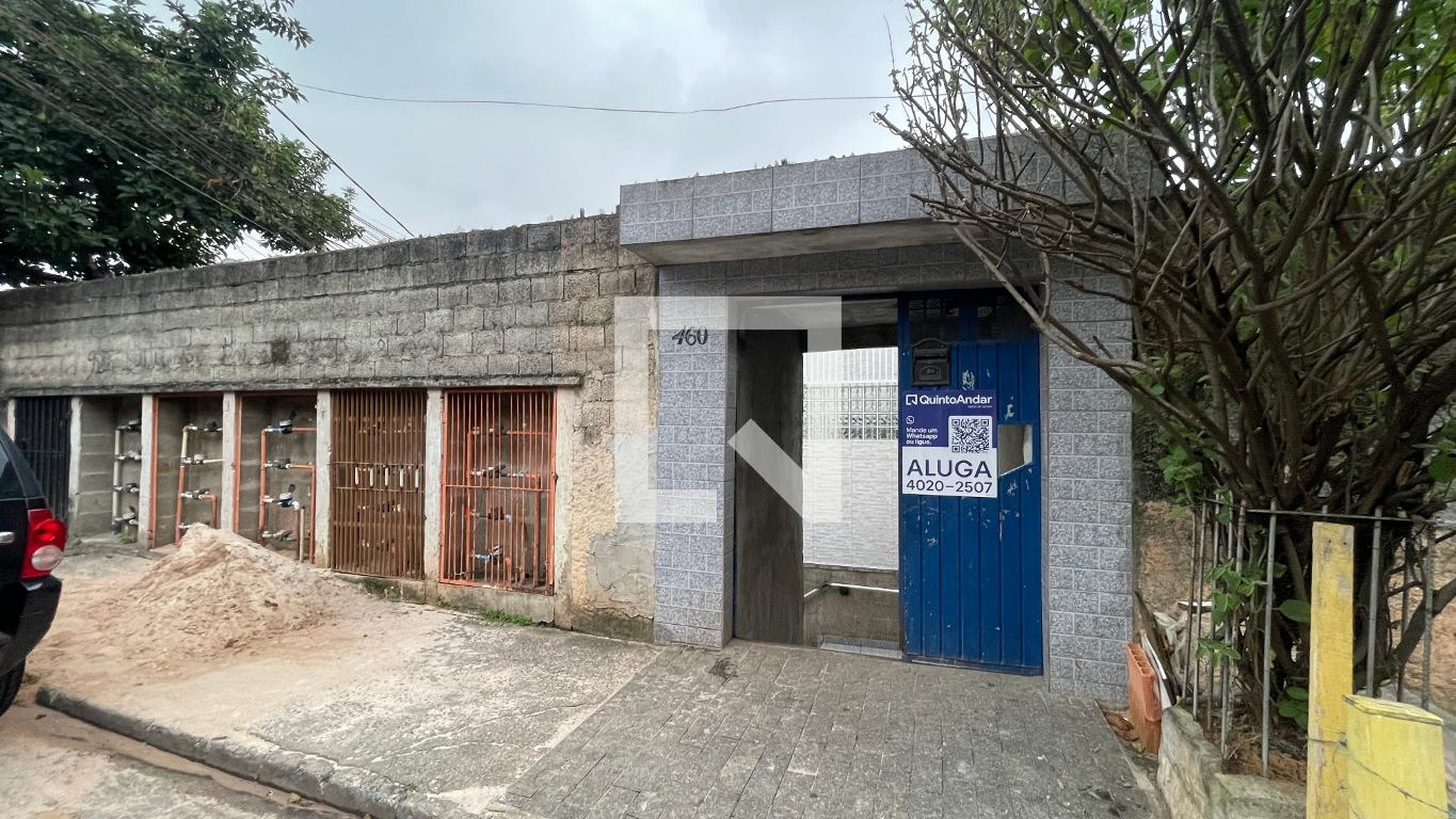 Fachada Condomínio em Rua General Moreira Couto, 460