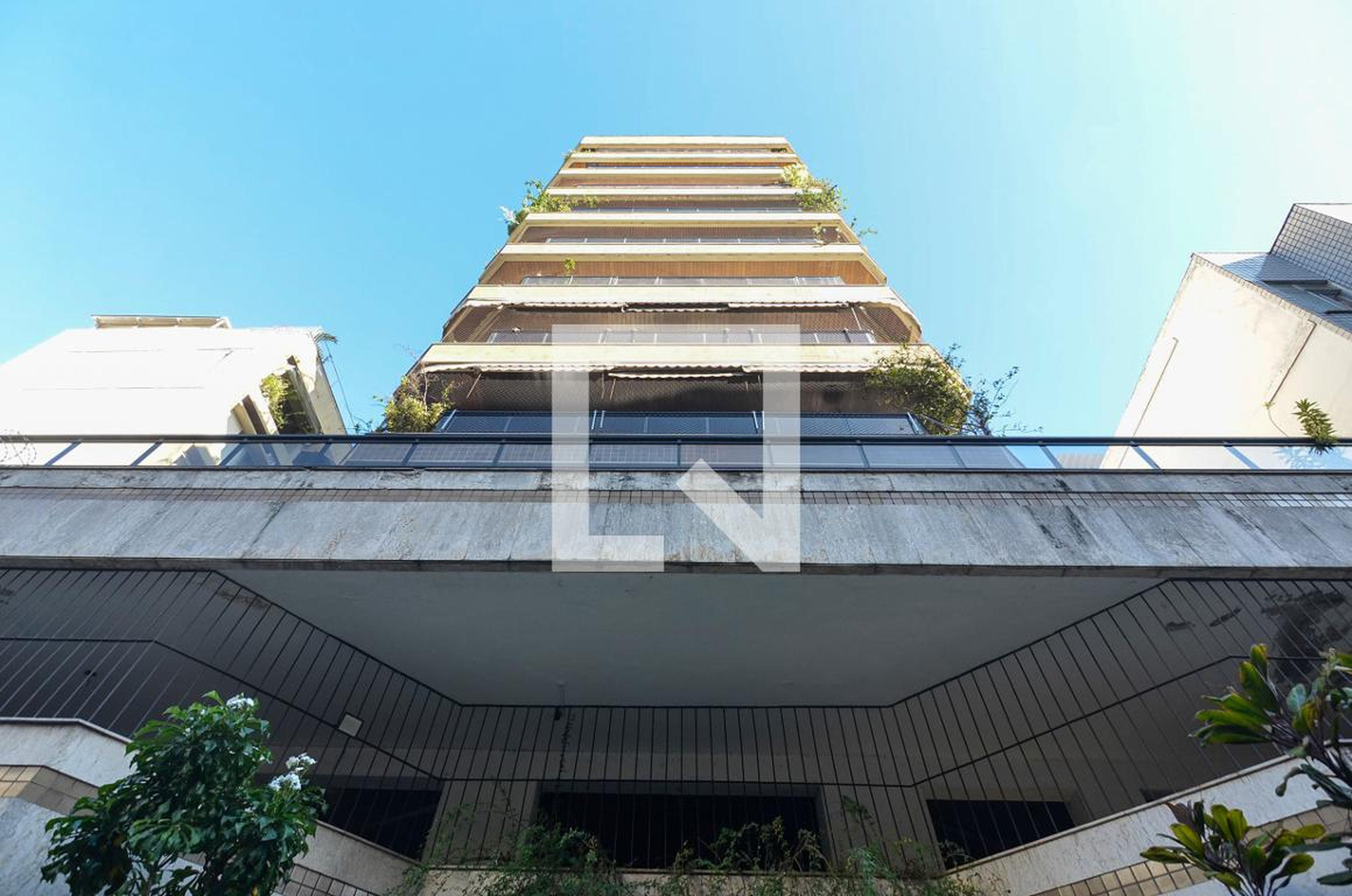 Fachada Condomínio Pirineus