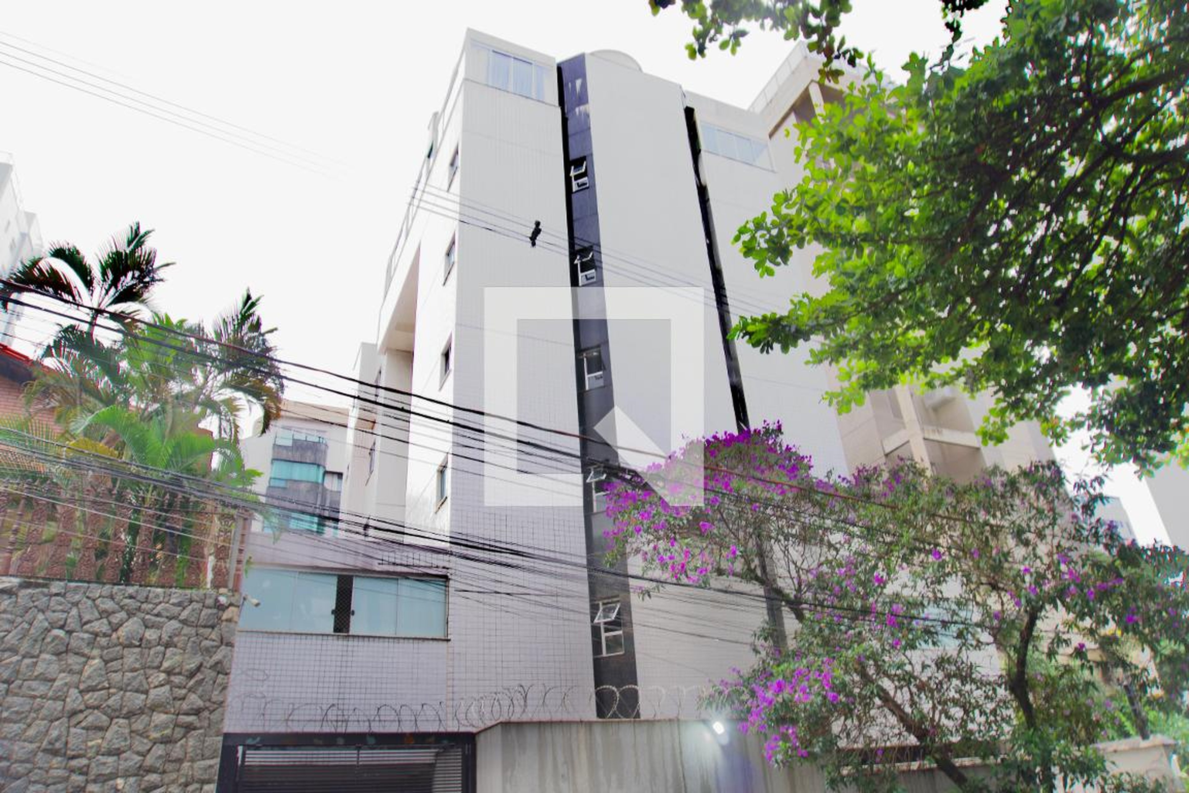 Fachada do Prédio Condomínio em Rua Cônego Rocha Franco, 212