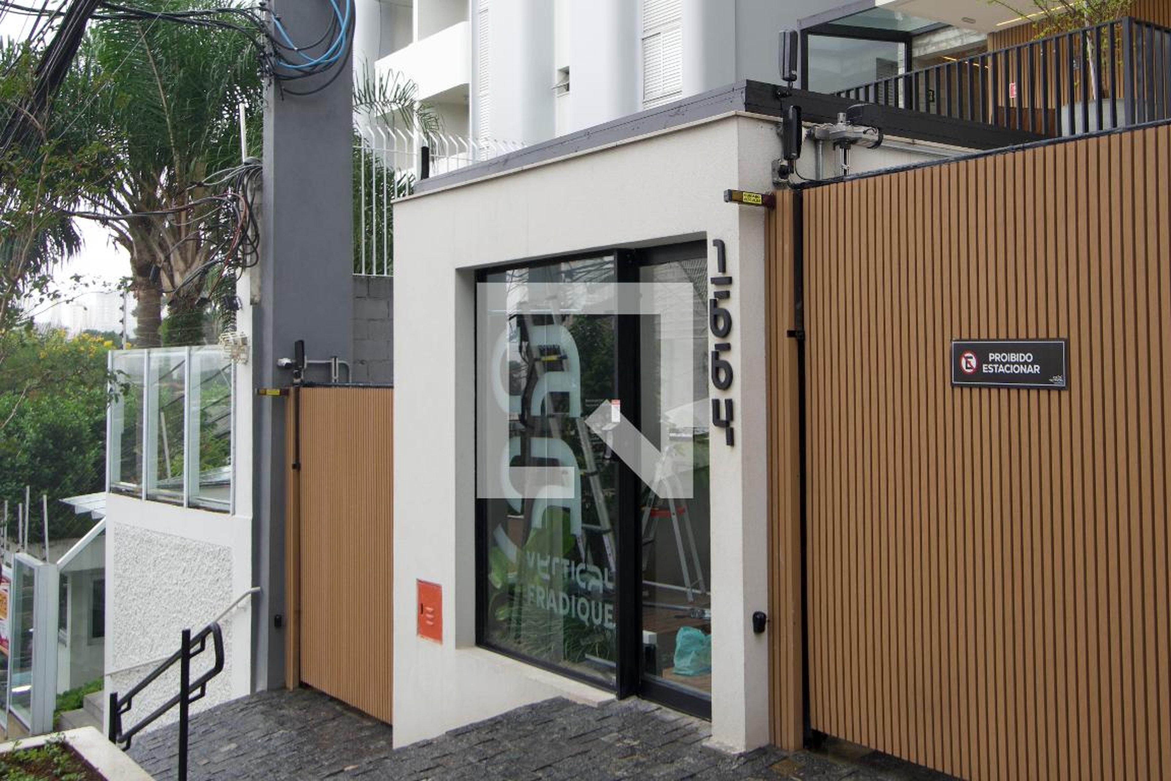 Fachada Condomínio Casa Vertical Fradique