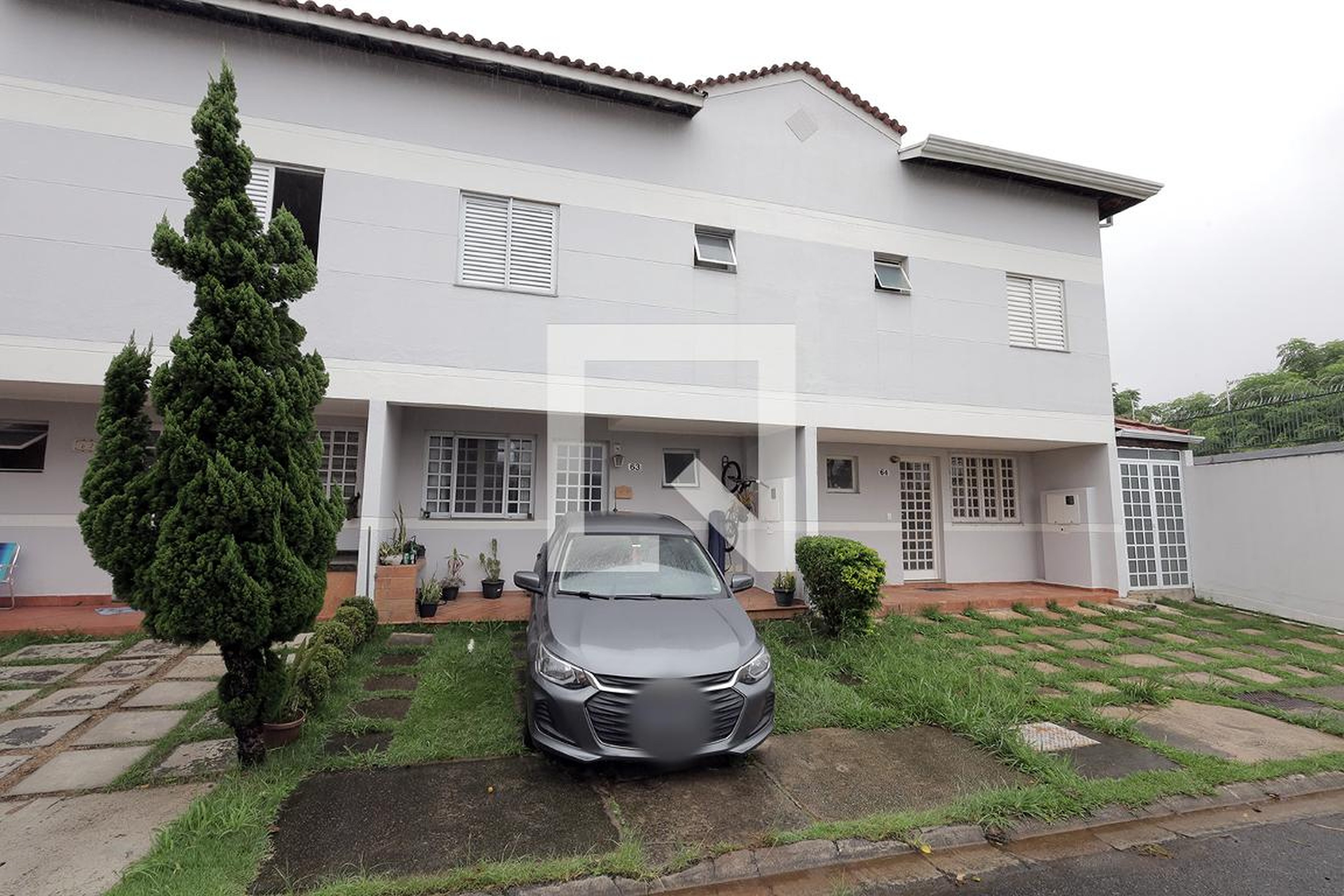 Fachada Condomínio Bougainville Utinga