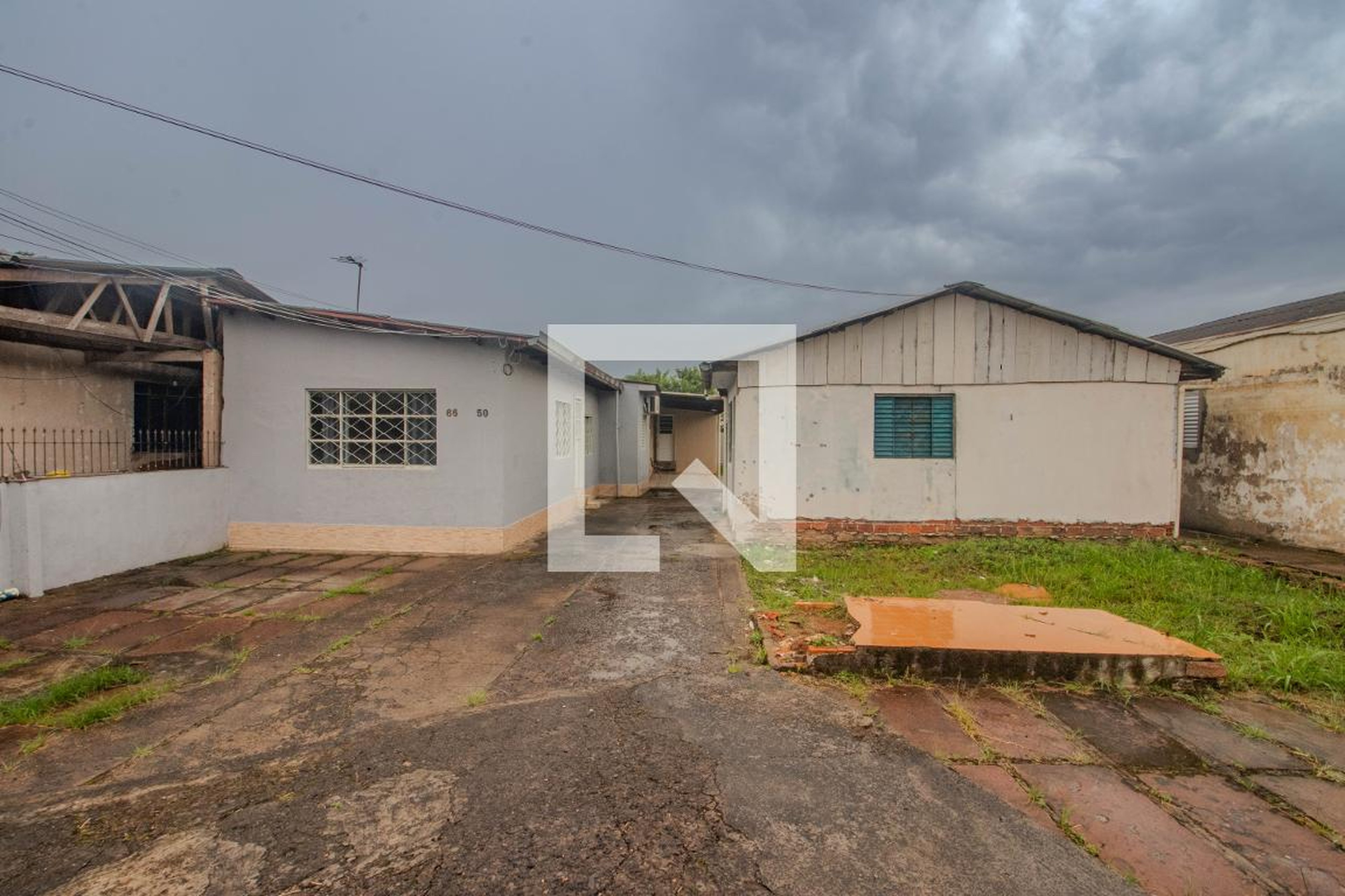 Fachada do Condomínio Condomínio em Rua Abílio Fernandes, 66