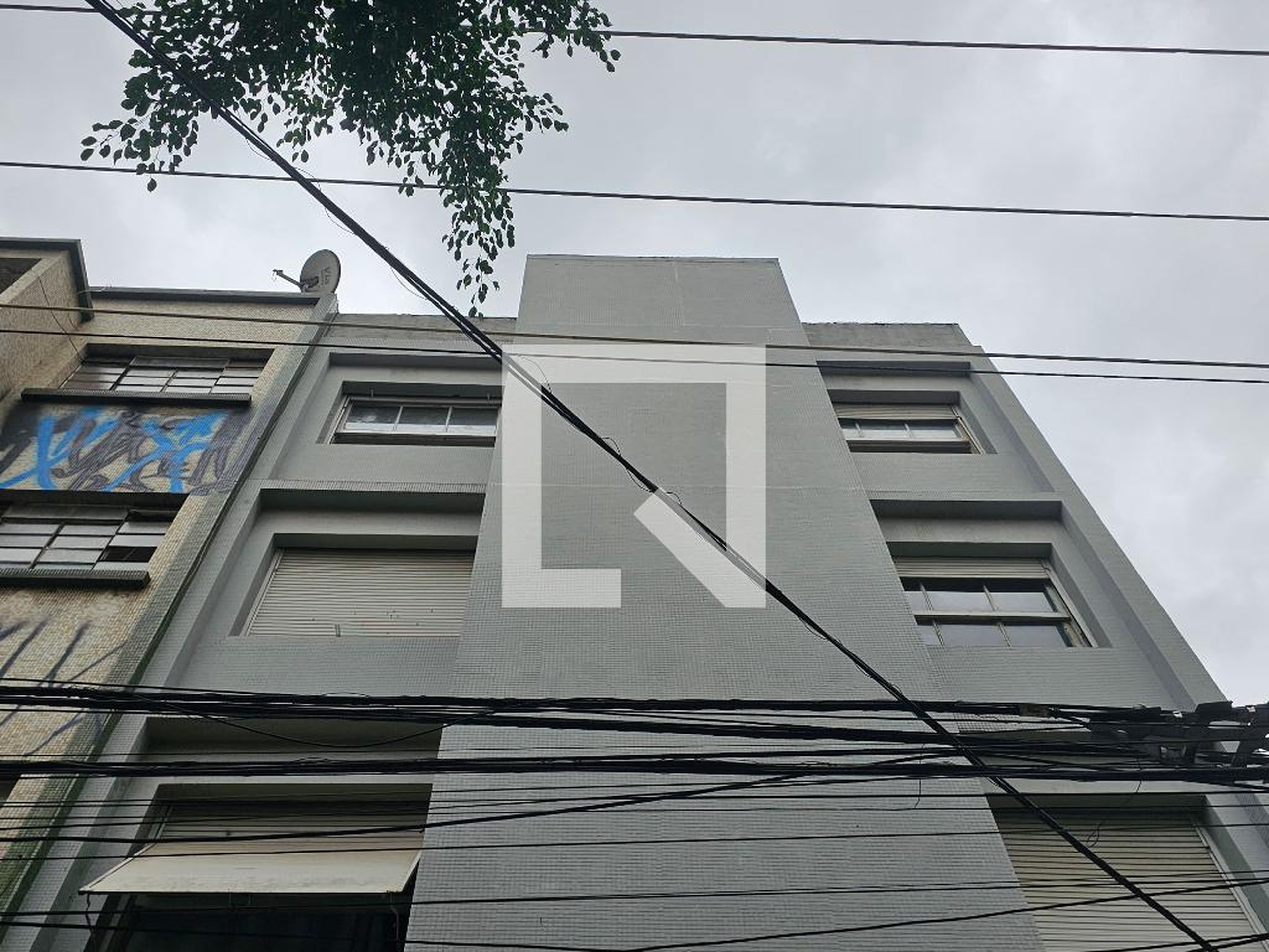 Fachada Condomínio em Rua Brigadeiro Galvão, 590