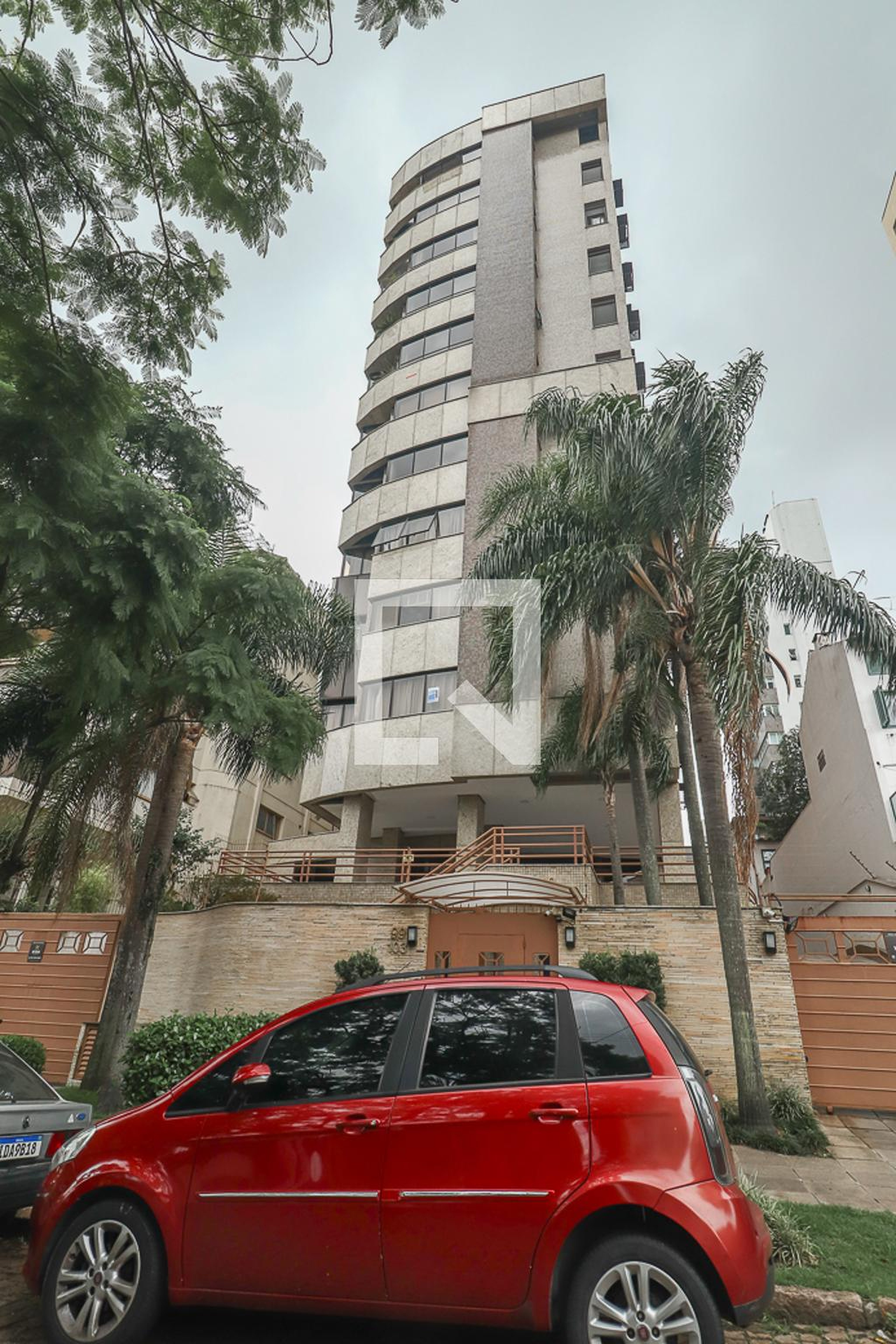 Fachada Condomínio em Avenida Encantado, 103