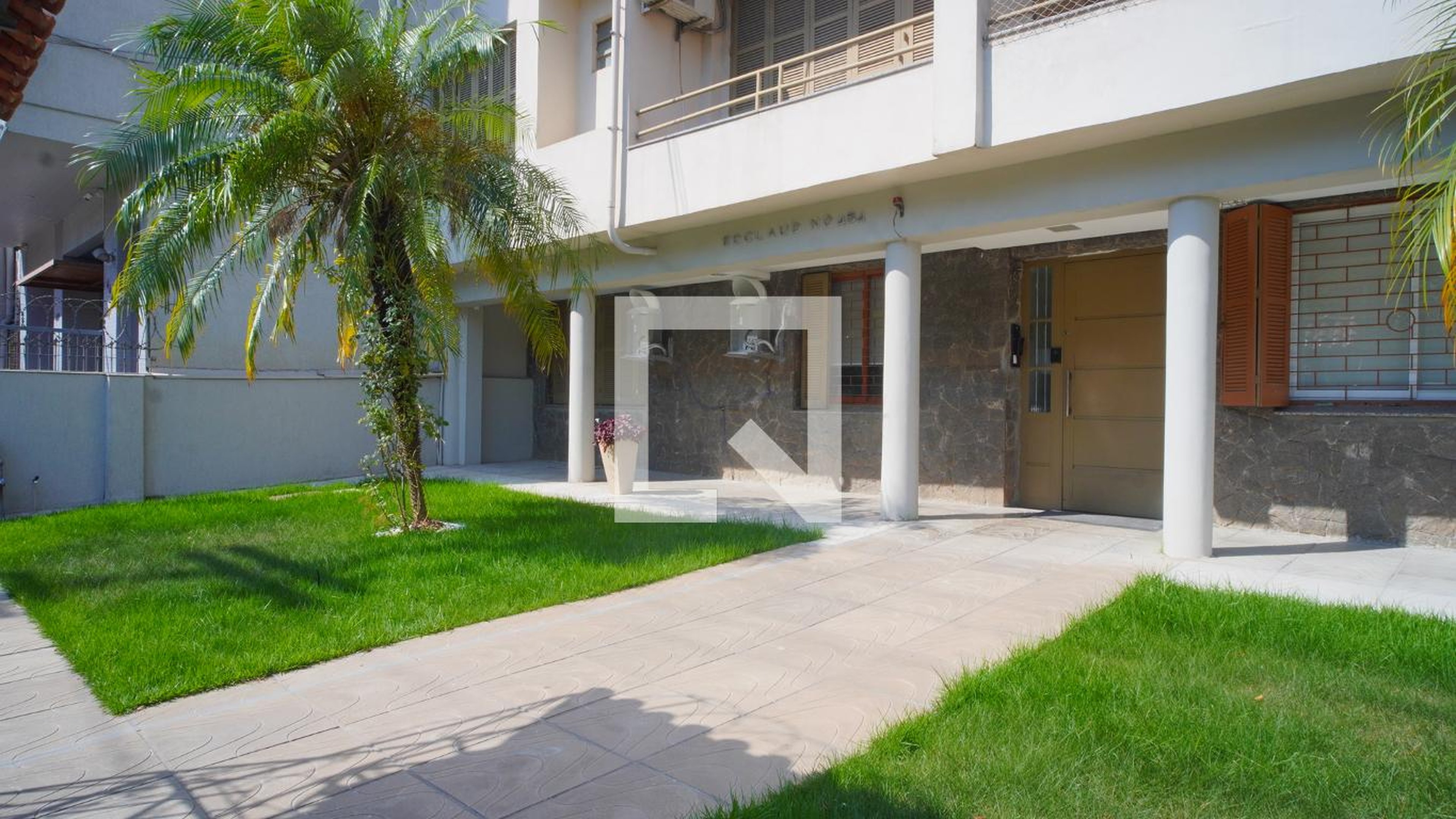 Fachada do Prédio Condomínio em Avenida Praia de Belas, 454