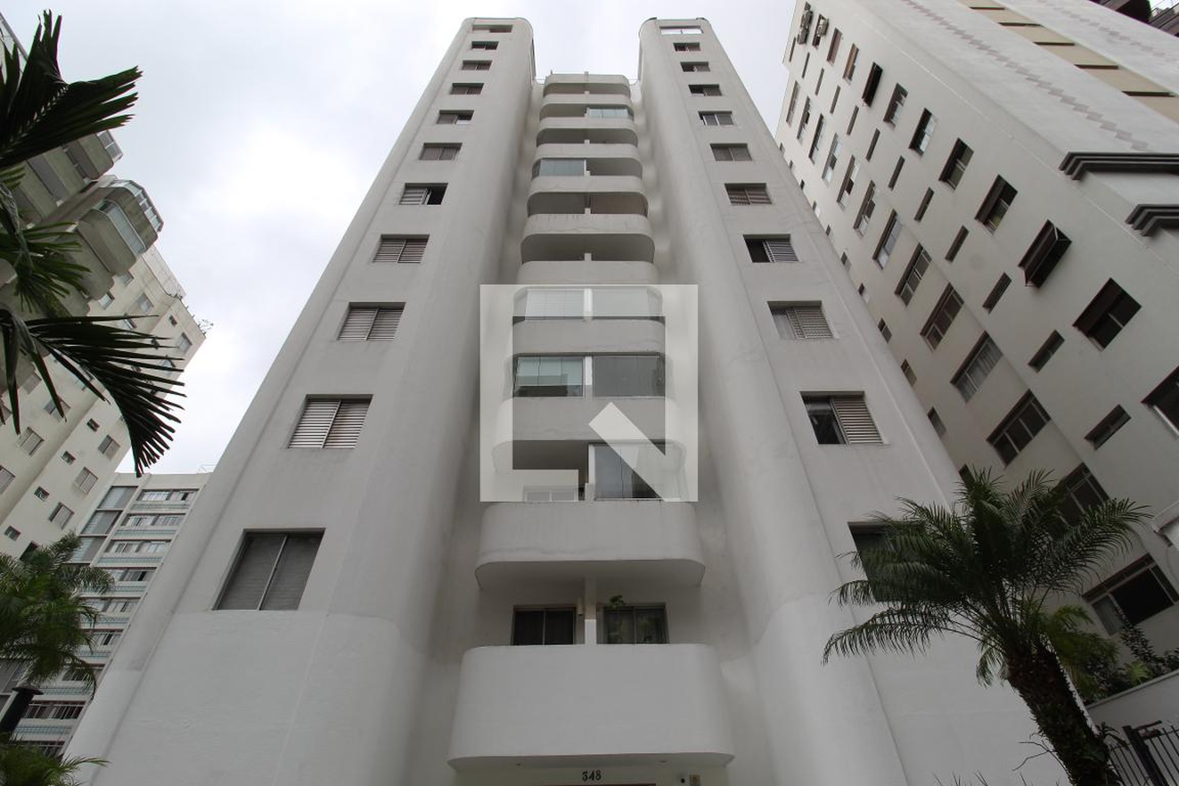 Fachada do Prédio Condomínio Chateaux Du Dijon
