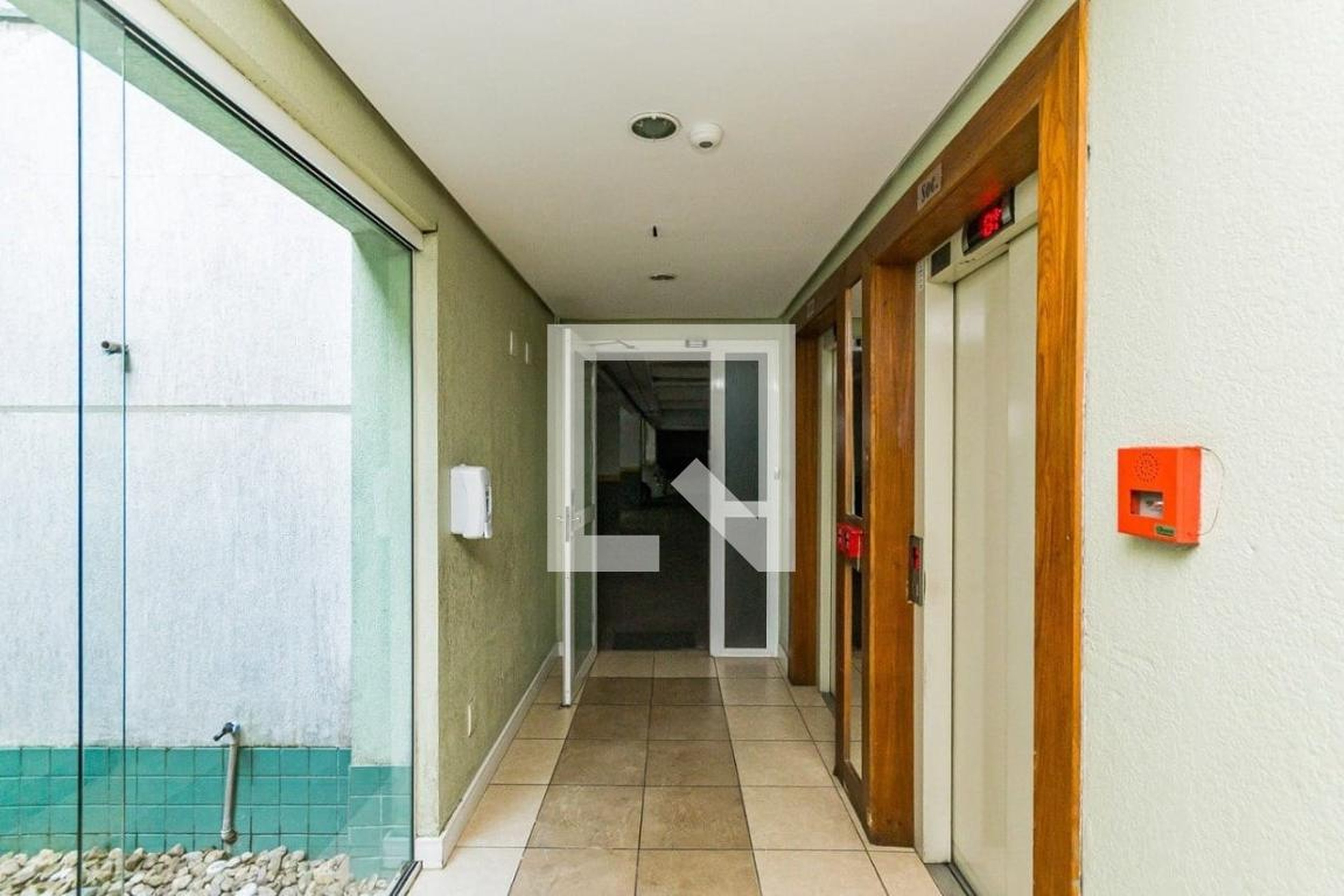 Área Comum Condomínio em Rua Ramiro Barcelos, 1891