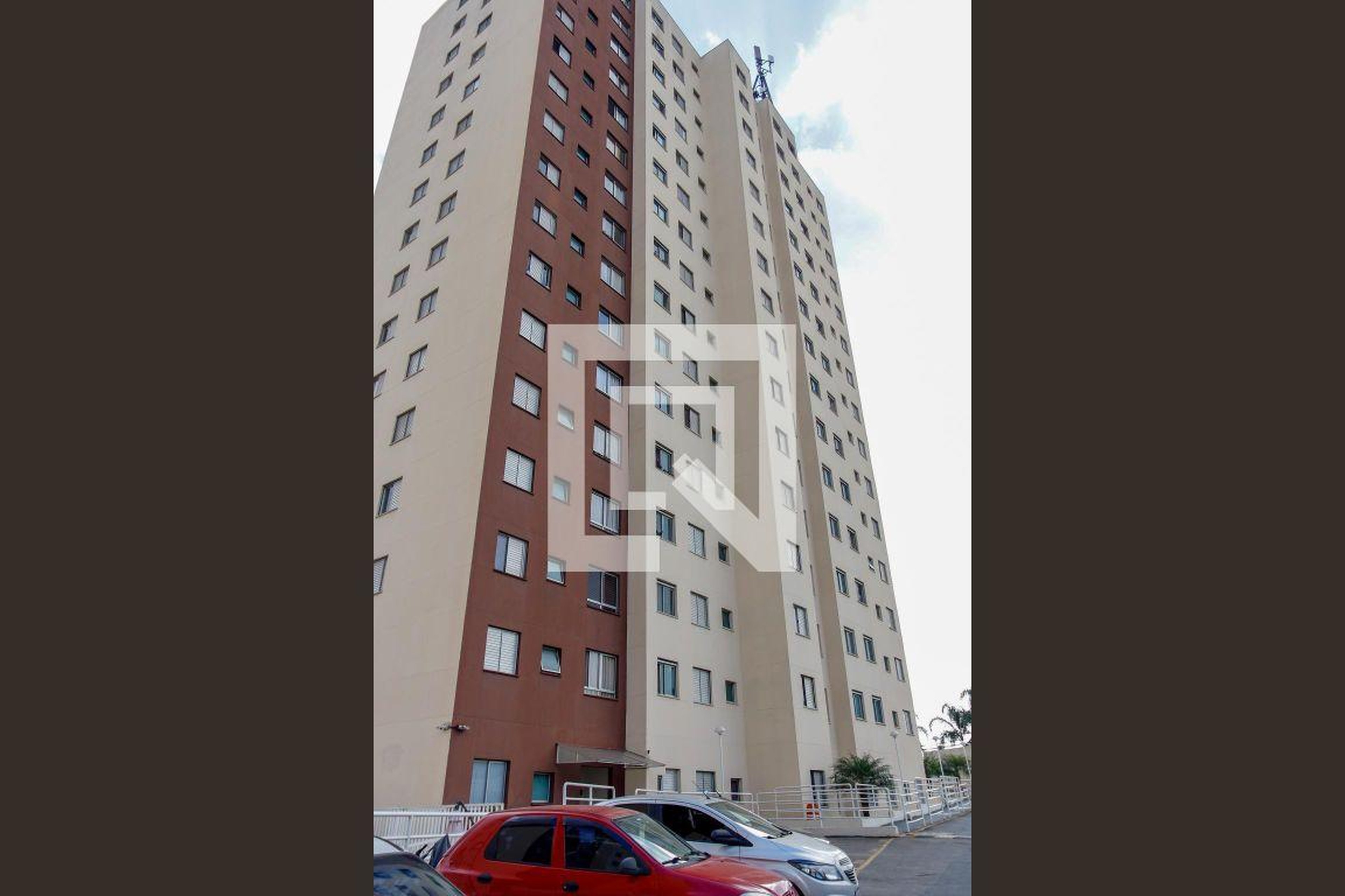 Fachada Condomínio Parque Imperial