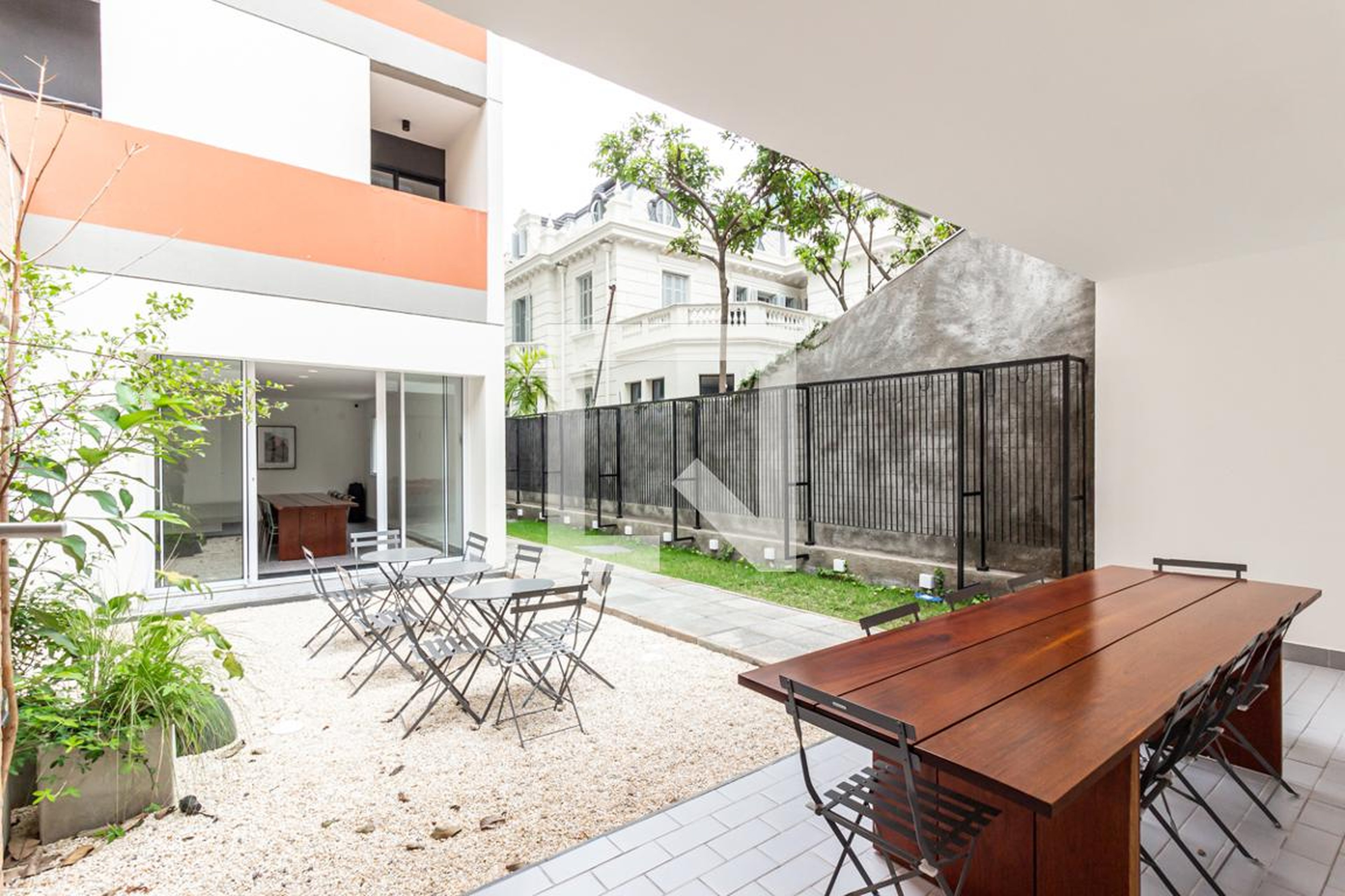 Churrasqueira - Edifício Jardim