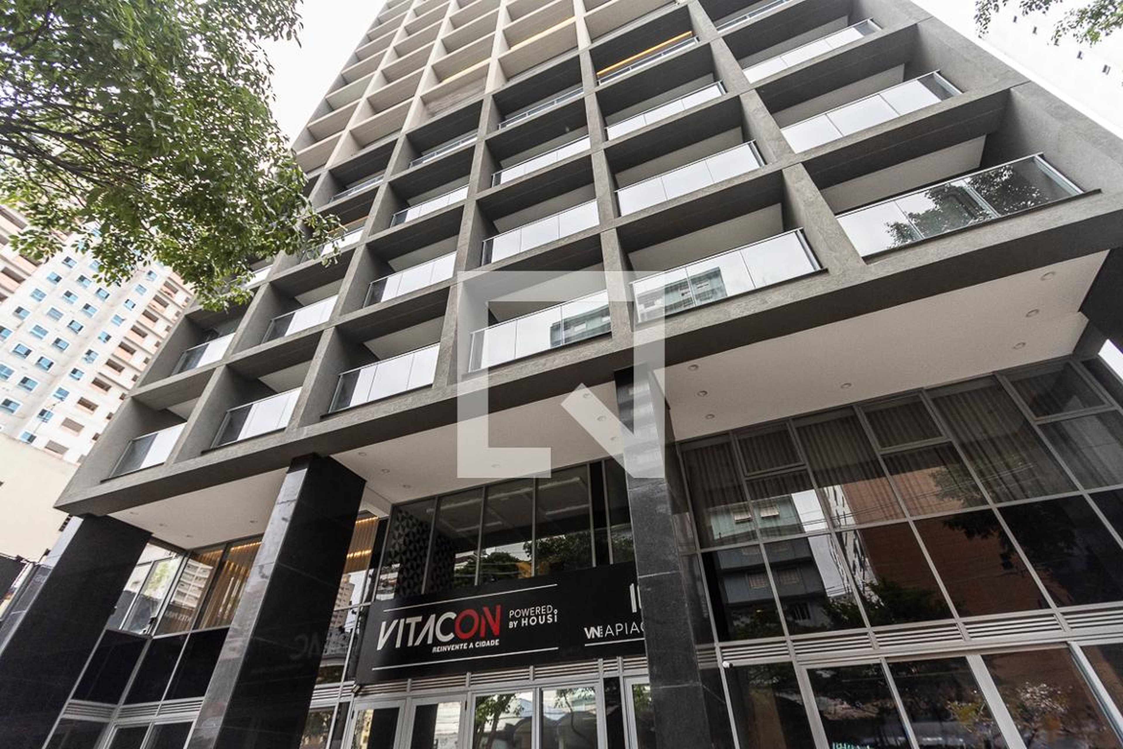 Fachada do Condomínio Condomínio Vn Casa Apiacas