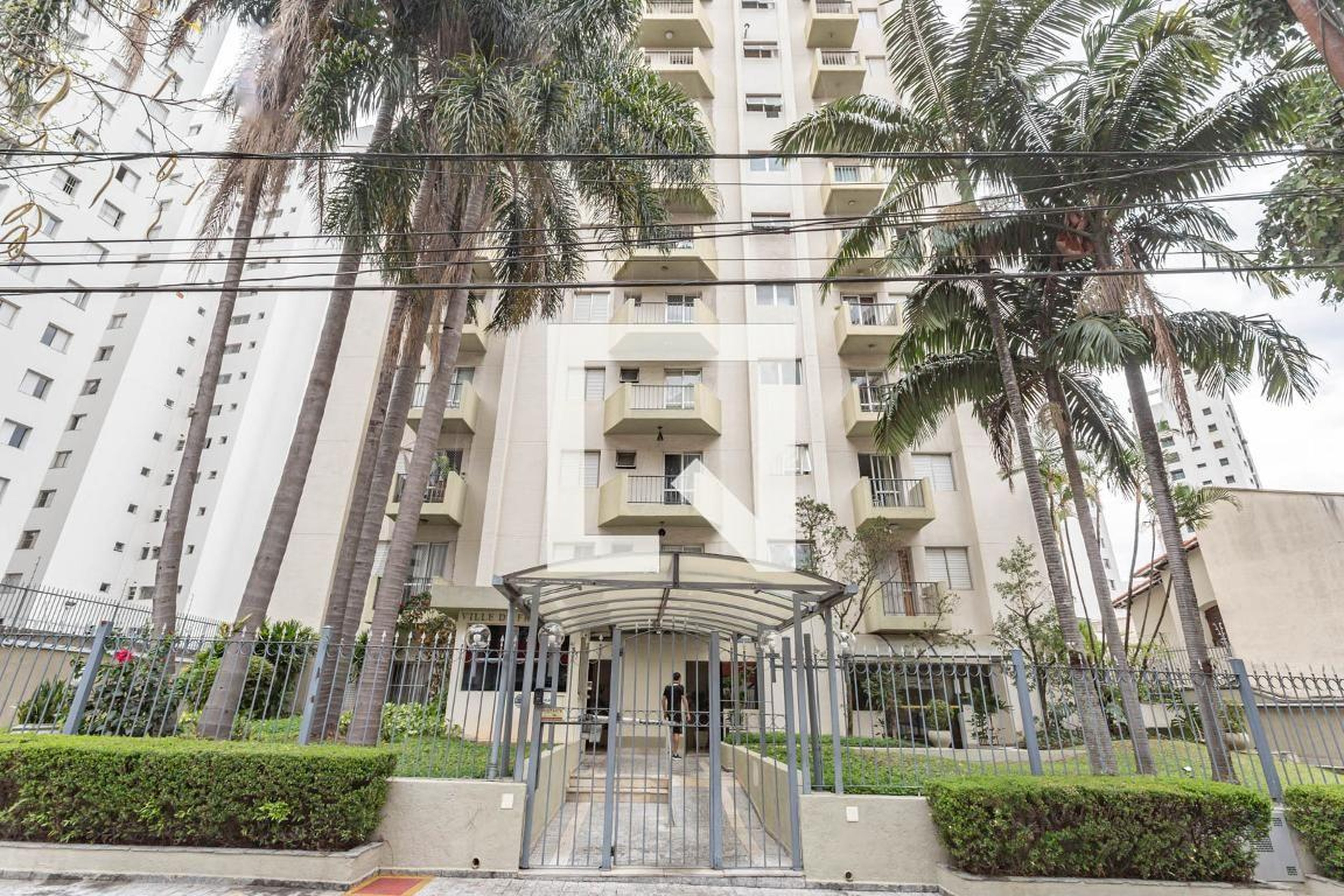 Fachada Condomínio Ville de França