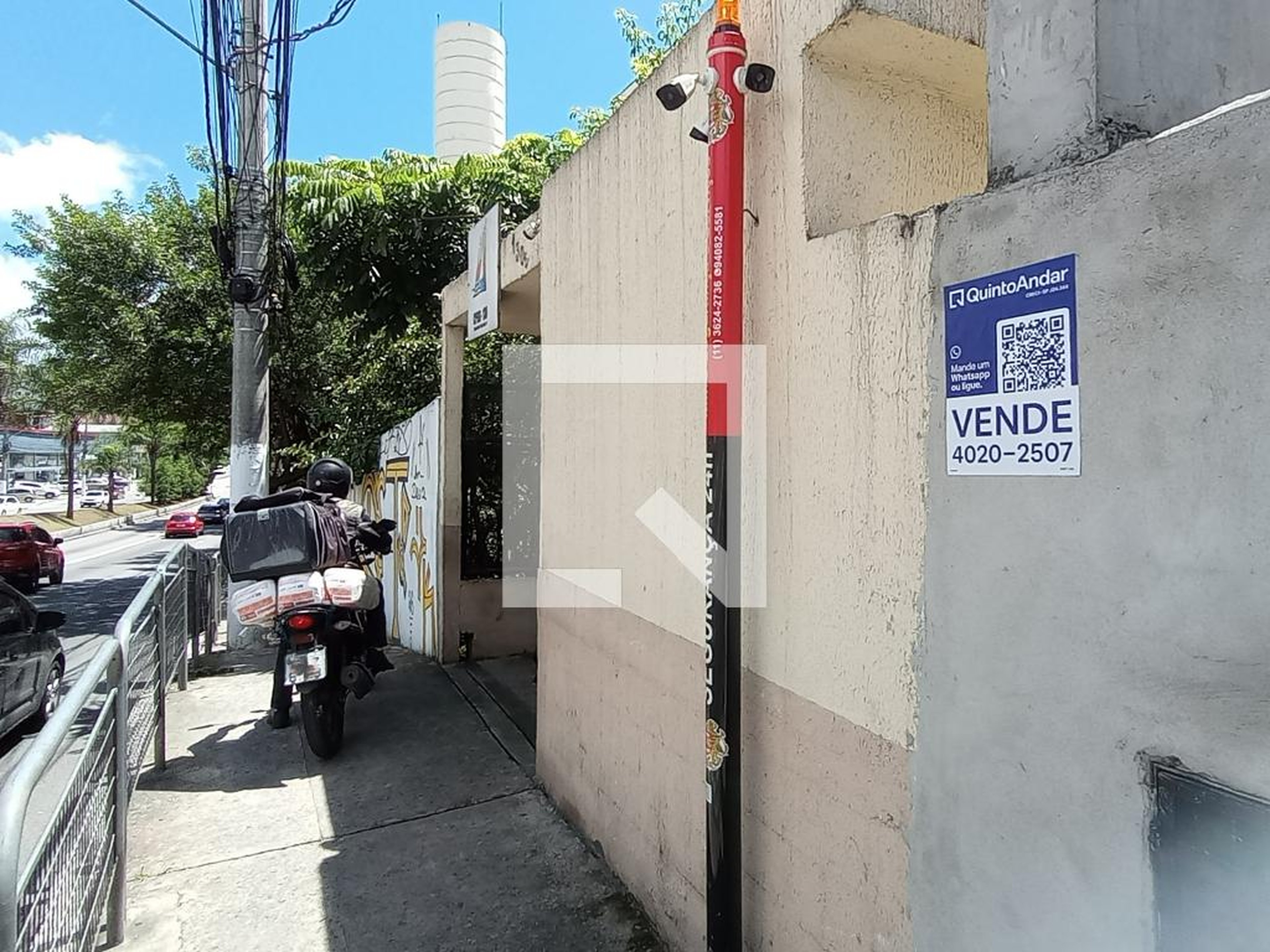 Fachada Condomínio em Avenida Mirim, 130