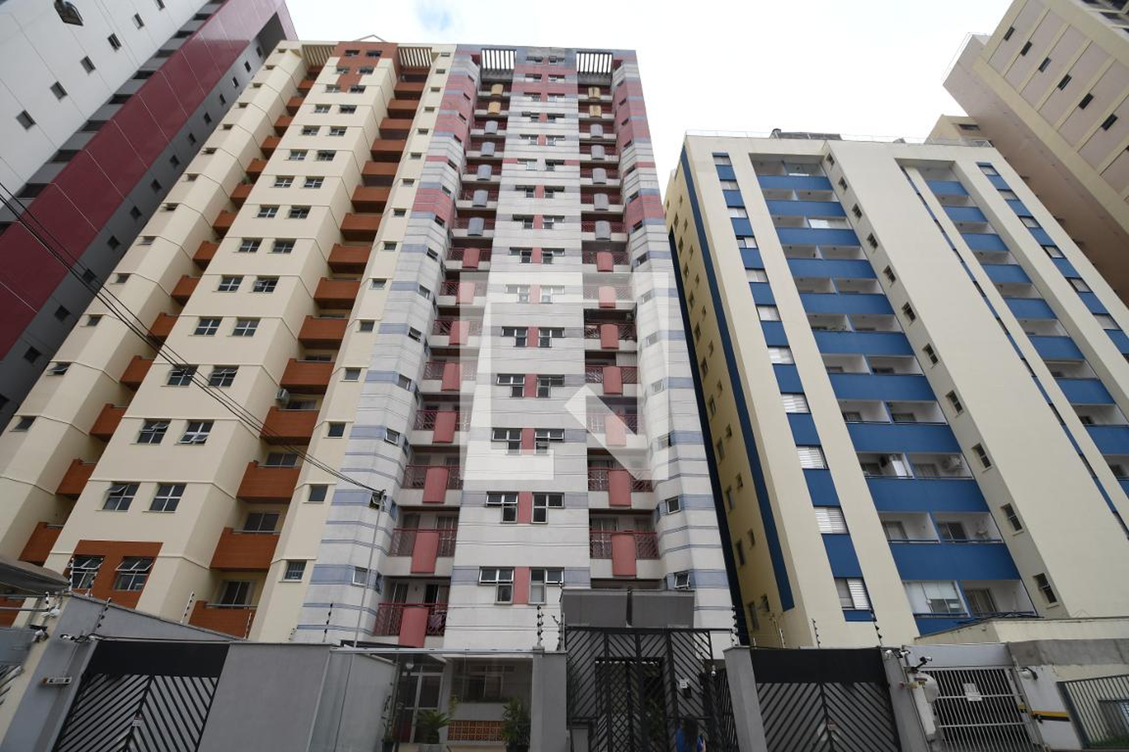 Fachada do Prédio Condomínio em Rua Paulo Setúbal, 367