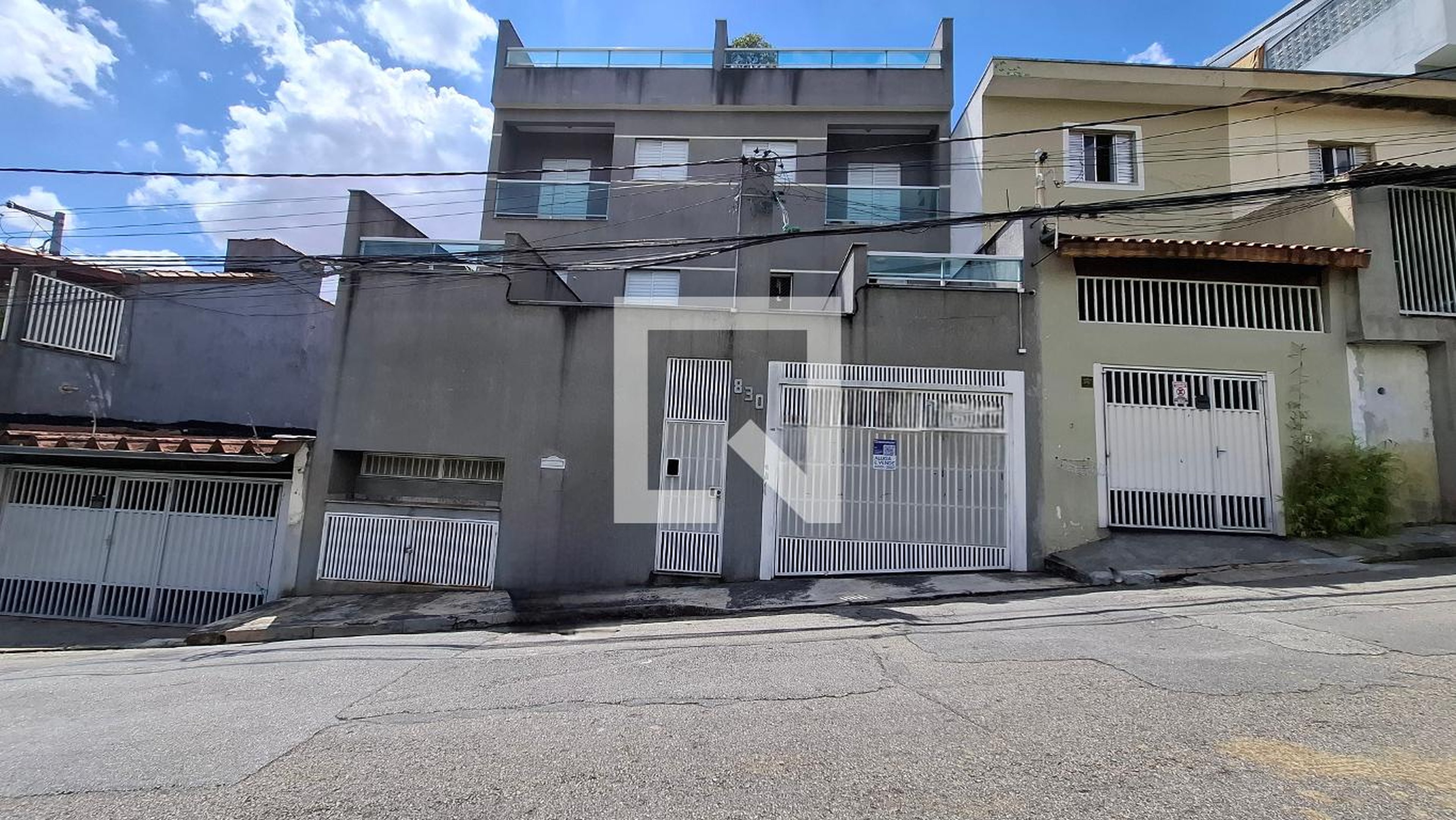 Fachada Condomínio em Rua Clara, 830