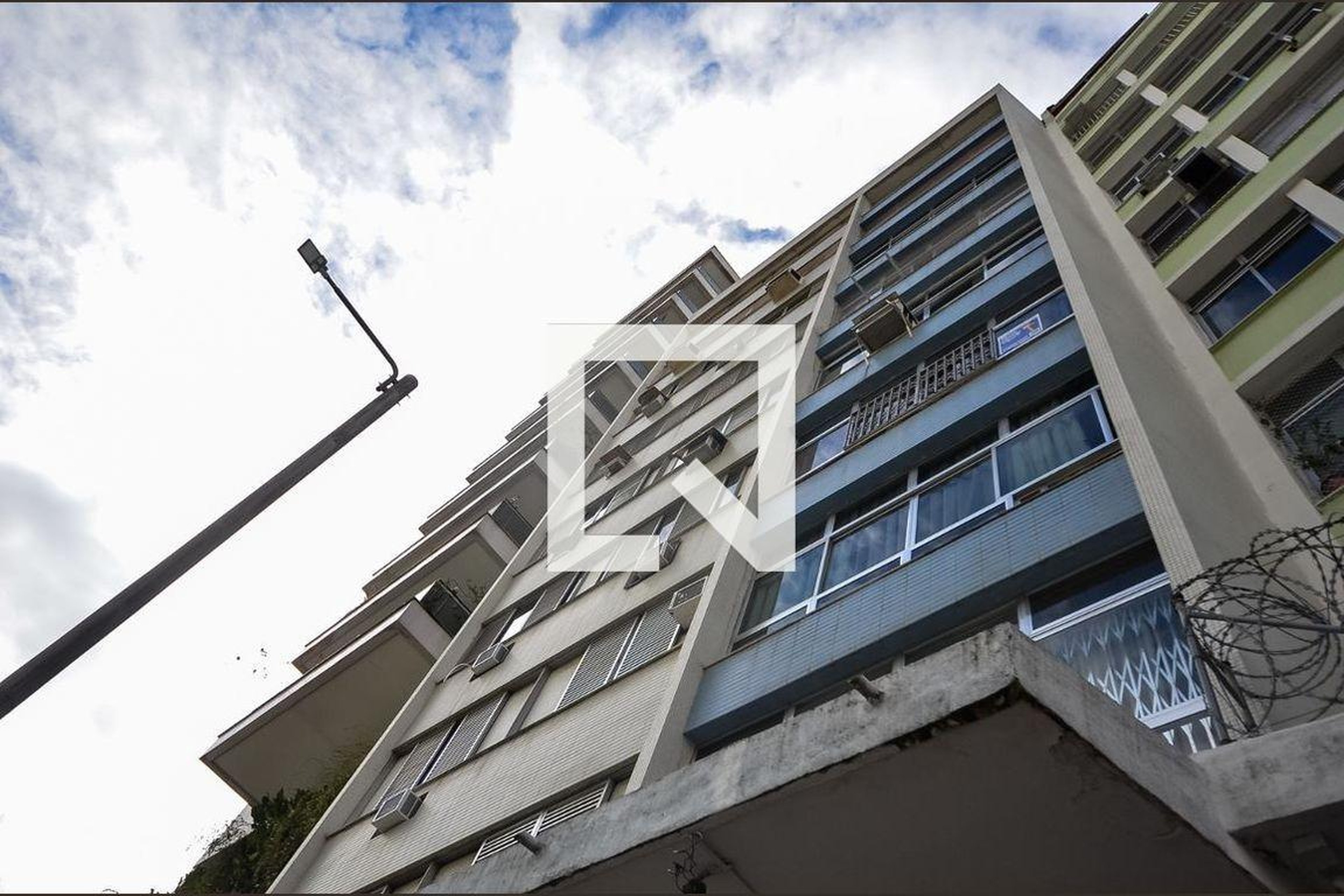 Fachada Edifício Dáfnis