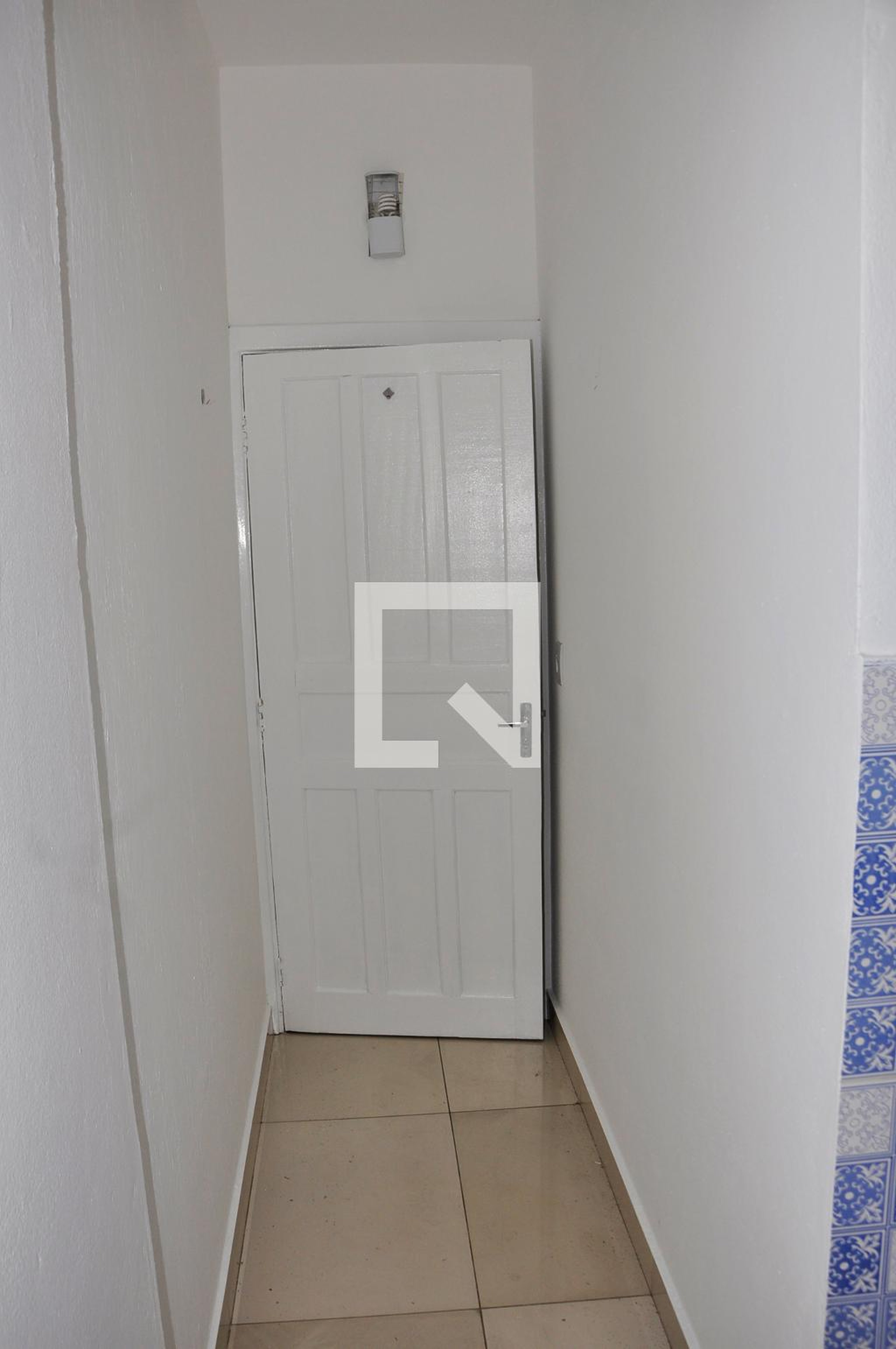 Hall de entrada Condomínio em Avenida Santa Mônica, 21