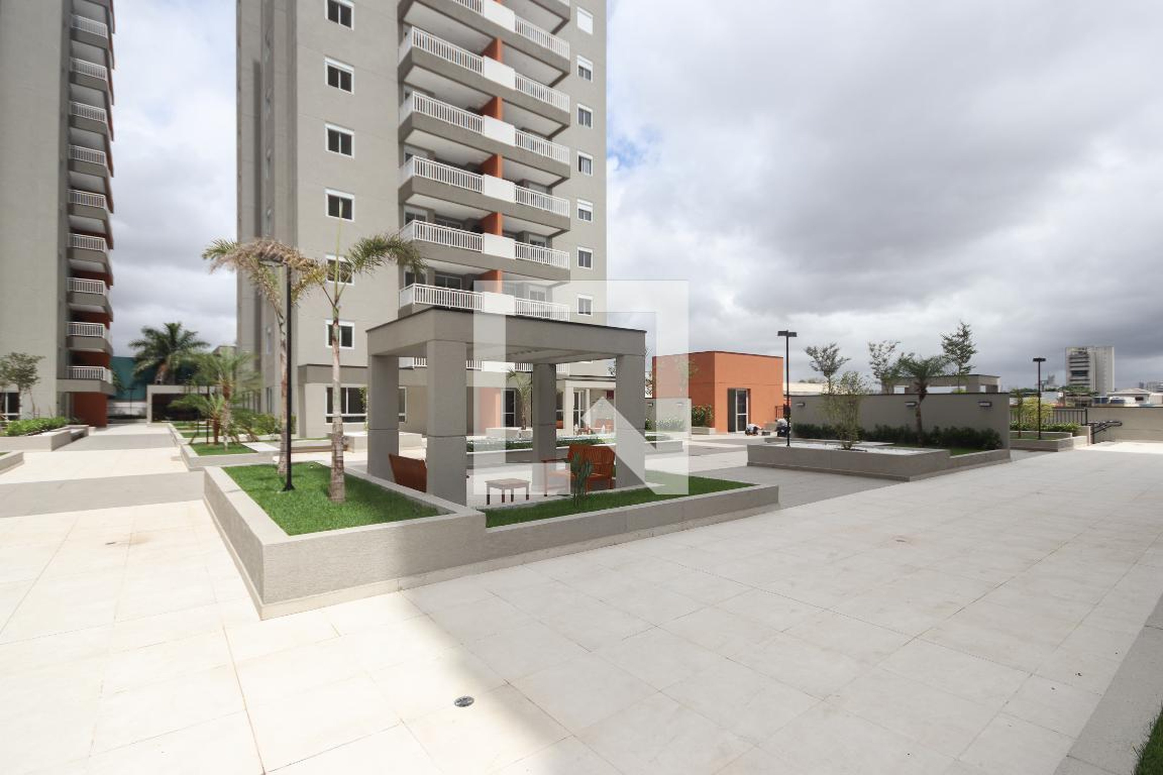 Área comum Condomínio em Rua Dom Luís Felipe de Orleans, 213