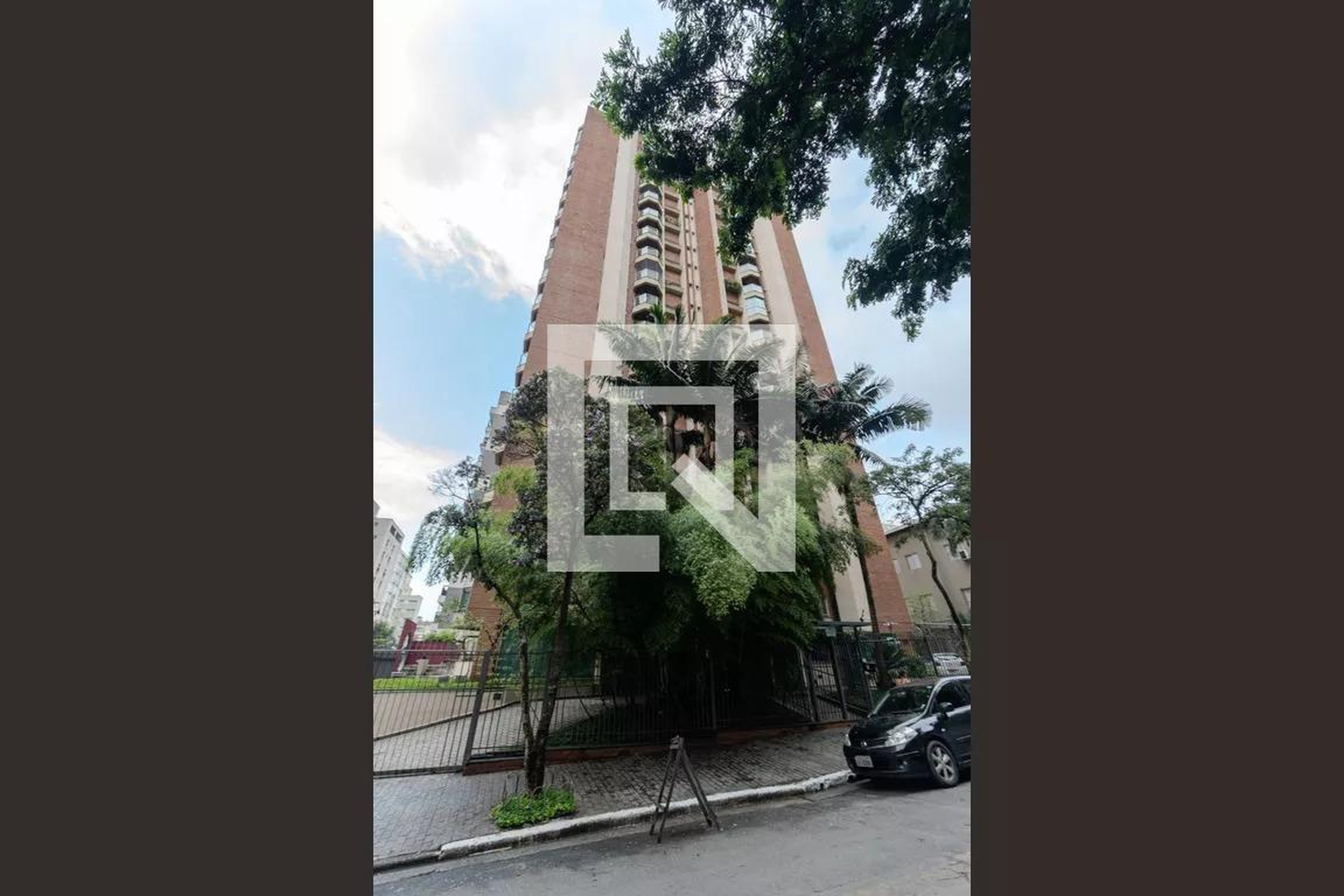 Fachada Edifício Paradise Residence