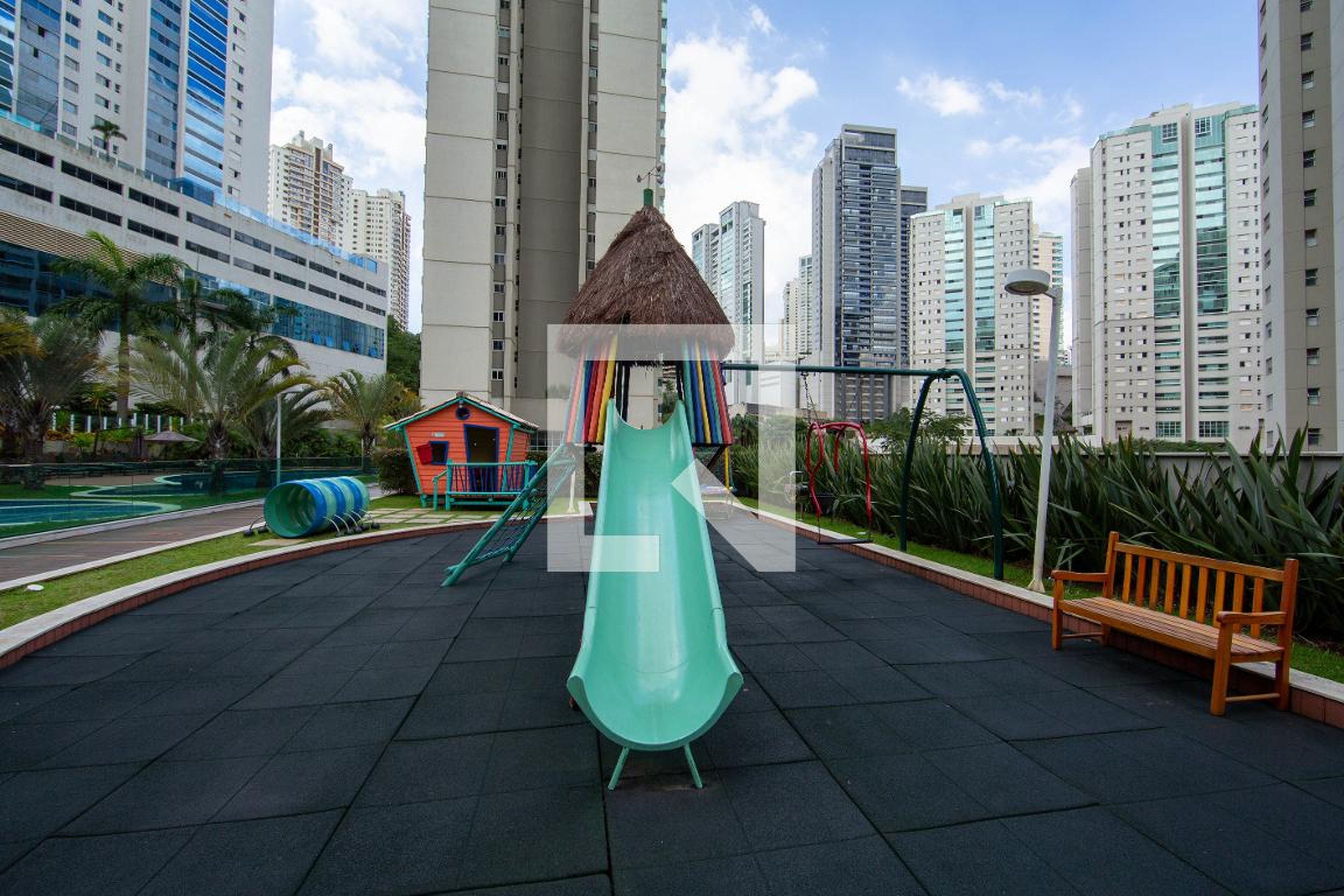PLAYGROUND - The Falls