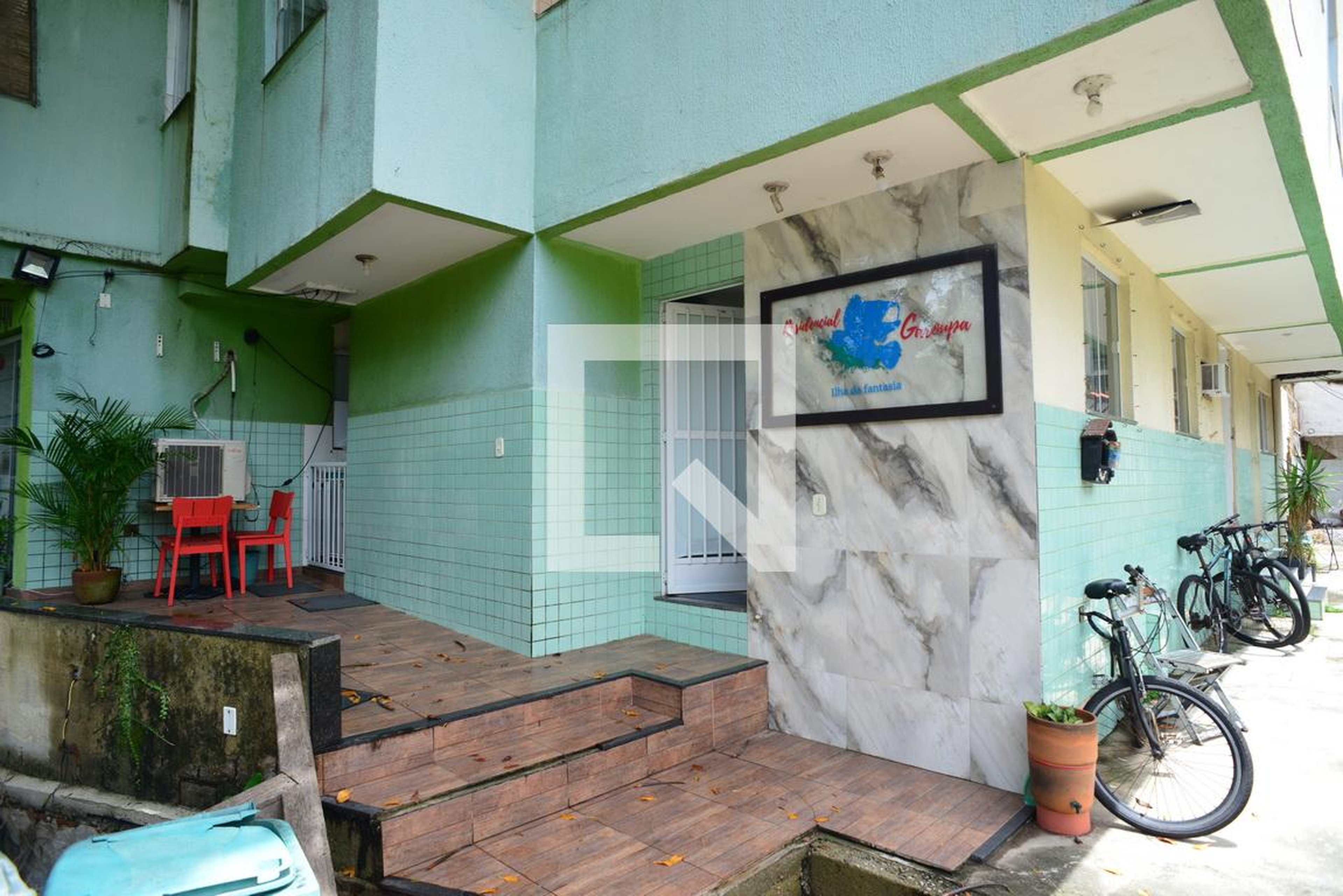 Fachada do Prédio Condomínio em Alameda dos Colibris, 104