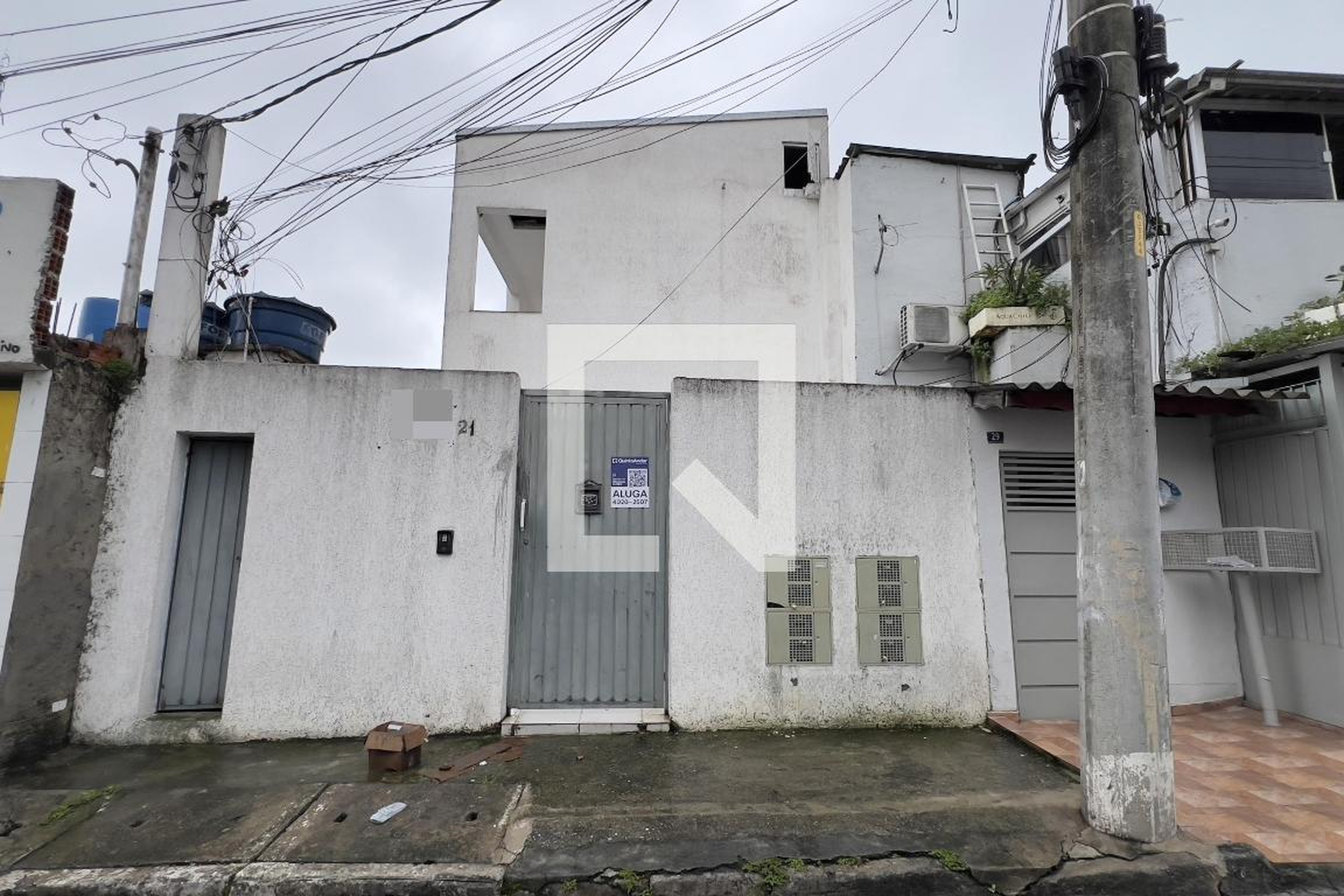 Fachada Condomínio em Rua Elisa, 21