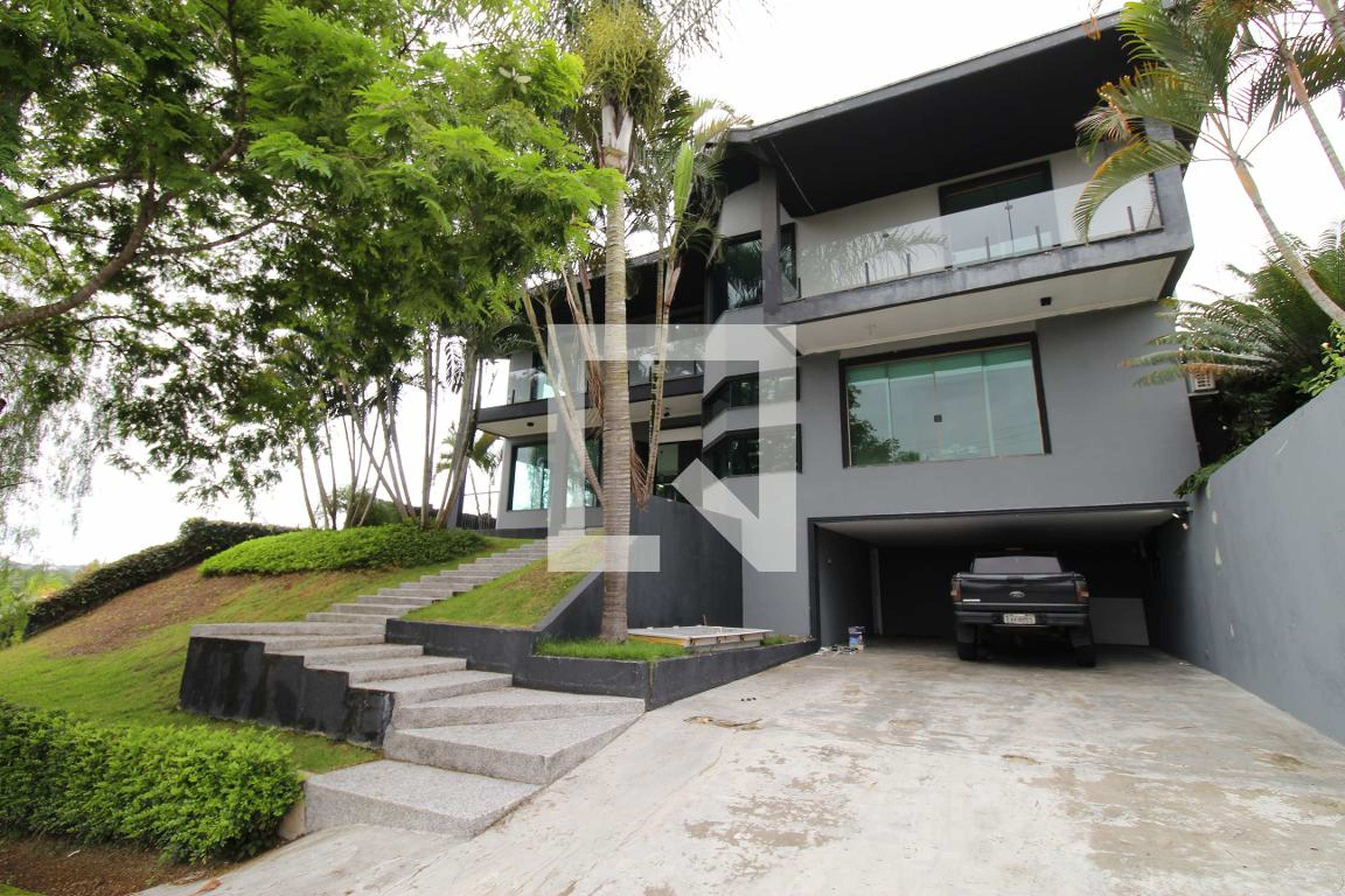 Área Externa Condomínio em Rua Afonsina Peloia Simão, 51