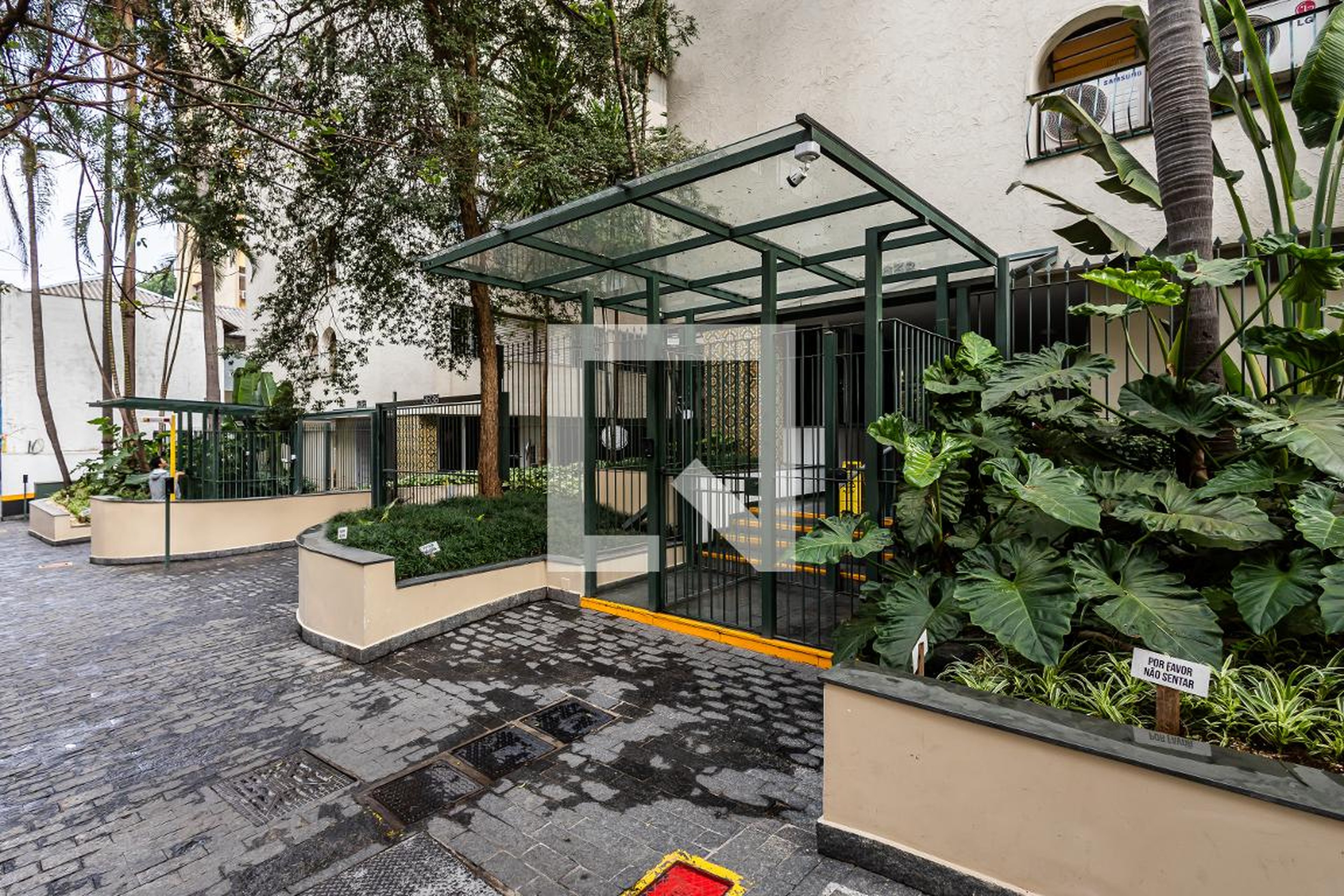 Fachada Condomínio POP