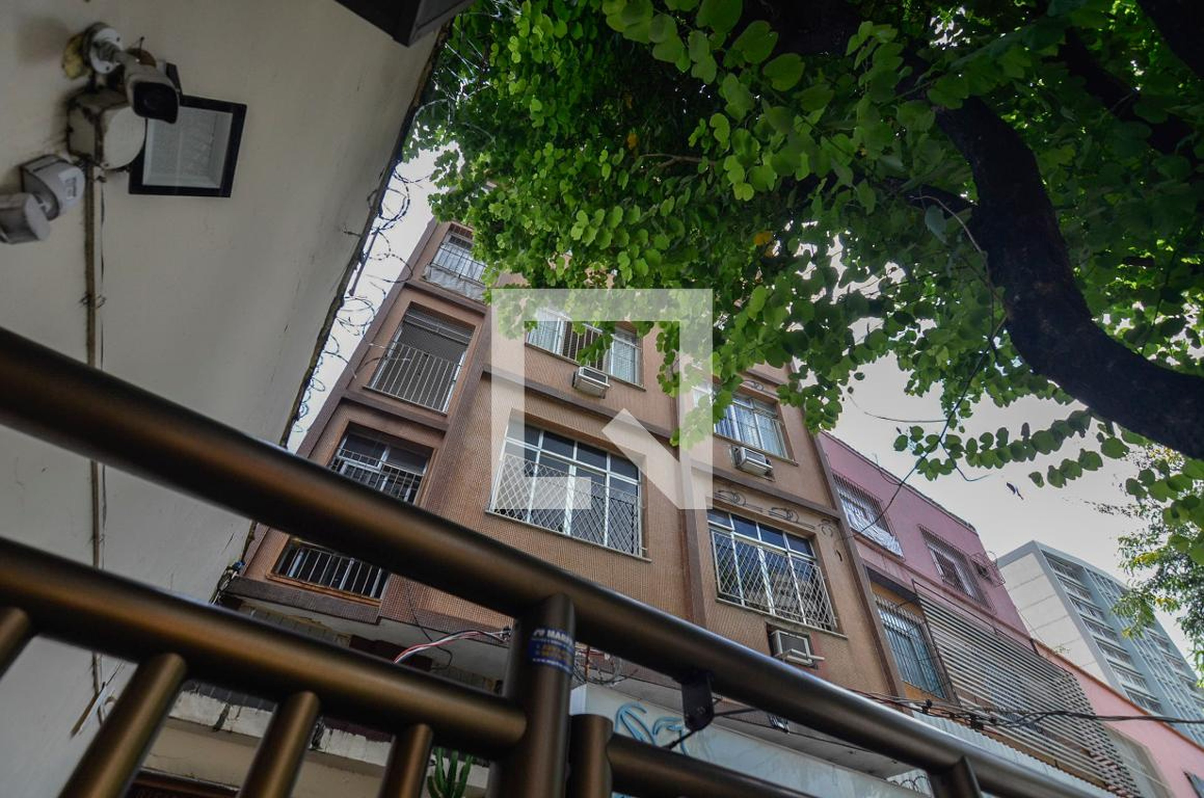 Fachada Condomínio em Rua Barão de Mesquita, 928